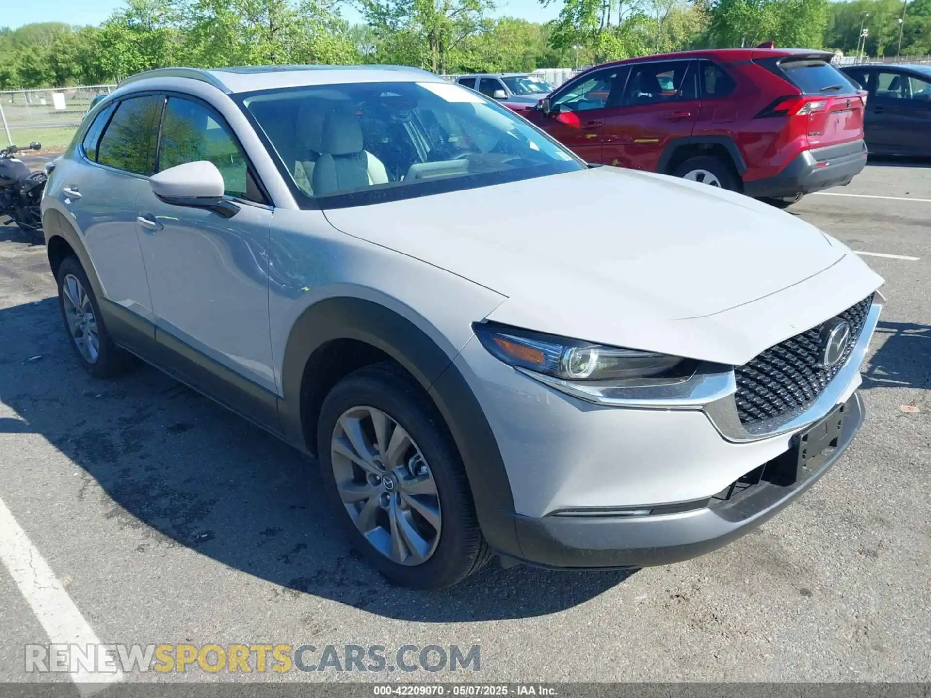 1 Photograph of a damaged car 3MVDMBDM2SM798045 MAZDA CX-30 2025