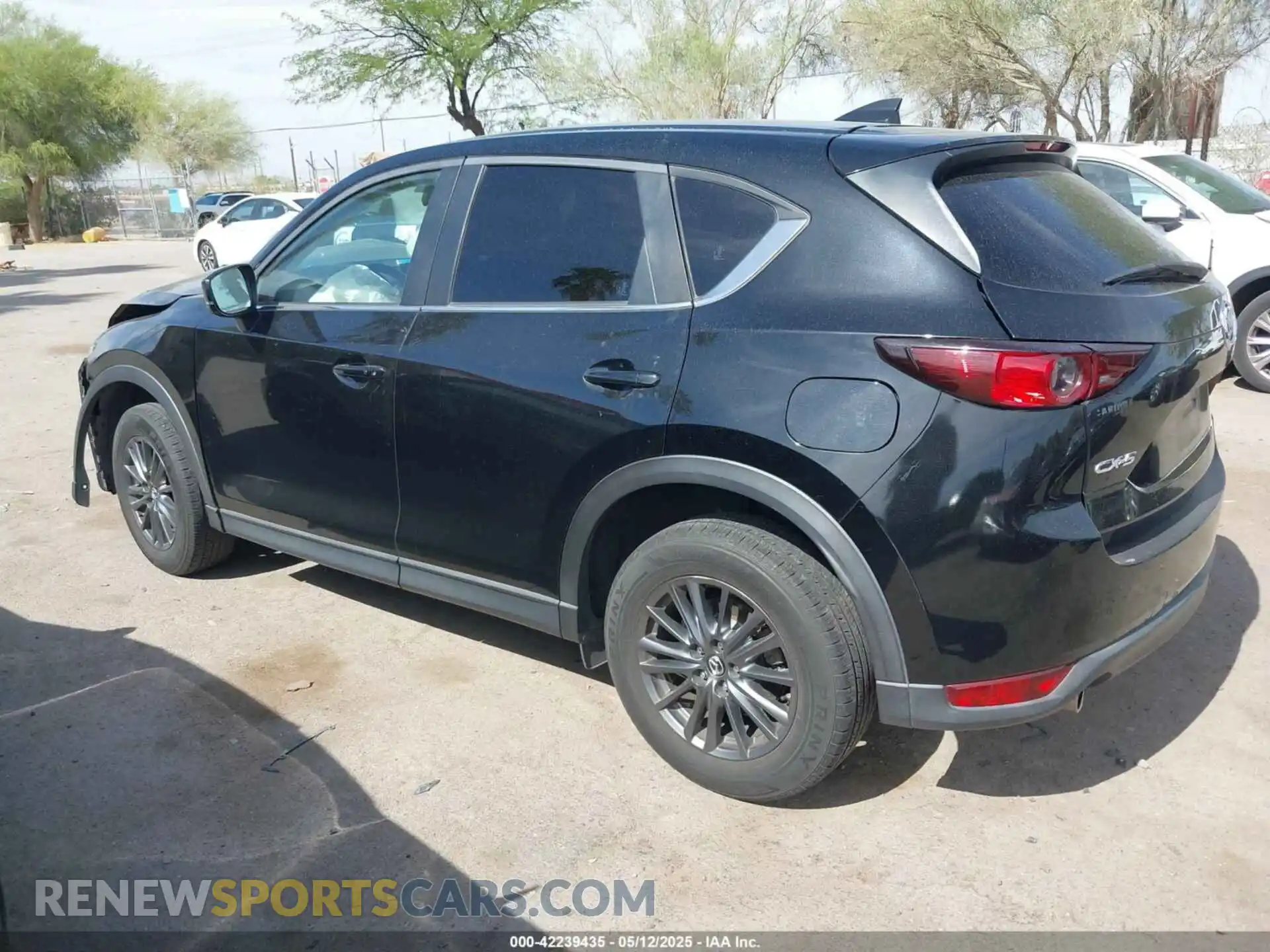 3 Photograph of a damaged car JM3KFACM0K1576817 MAZDA CX-5 2019