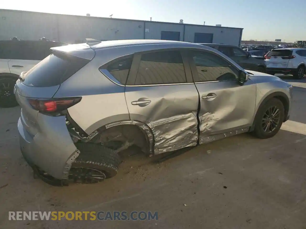 3 Photograph of a damaged car JM3KFACM5K0694318 MAZDA CX-5 2019