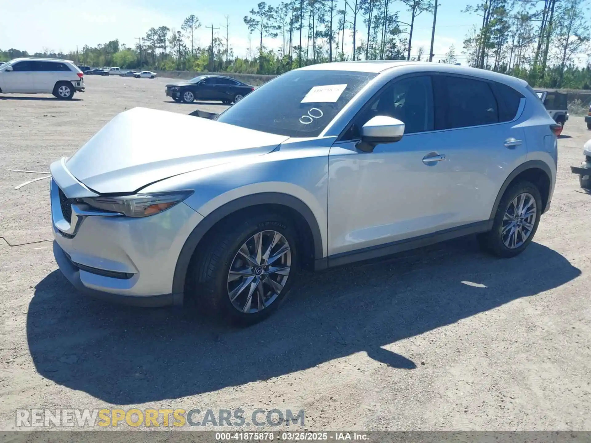 2 Photograph of a damaged car JM3KFADM1K1606082 MAZDA CX-5 2019