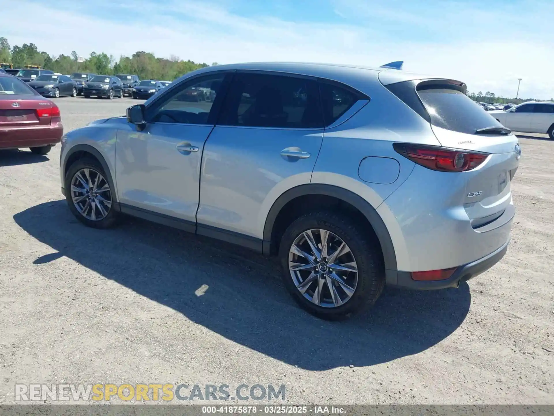 3 Photograph of a damaged car JM3KFADM1K1606082 MAZDA CX-5 2019