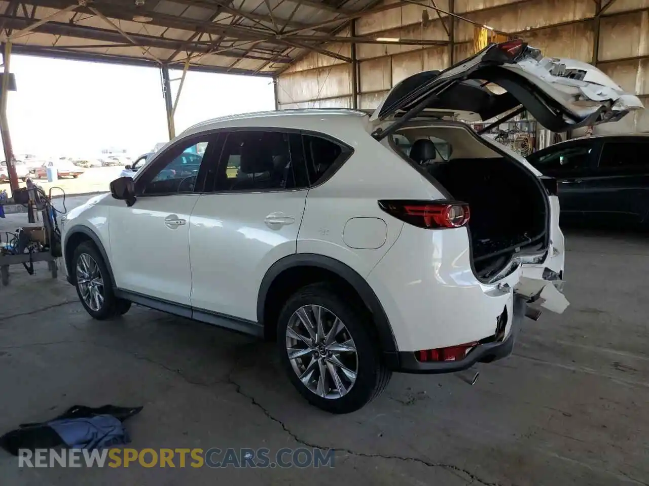 2 Photograph of a damaged car JM3KFADM2K0541152 MAZDA CX-5 2019