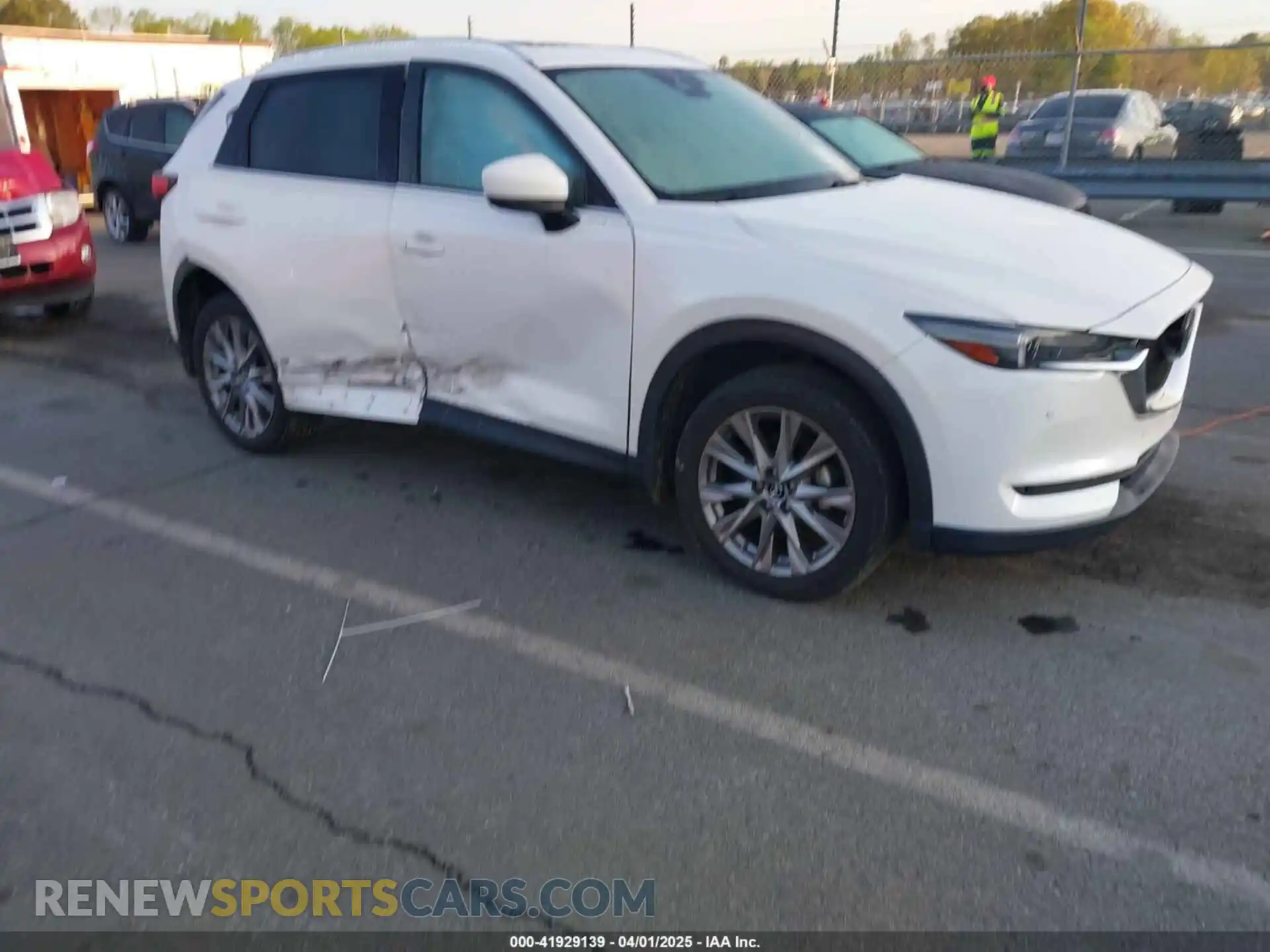 1 Photograph of a damaged car JM3KFADM2K0684232 MAZDA CX-5 2019