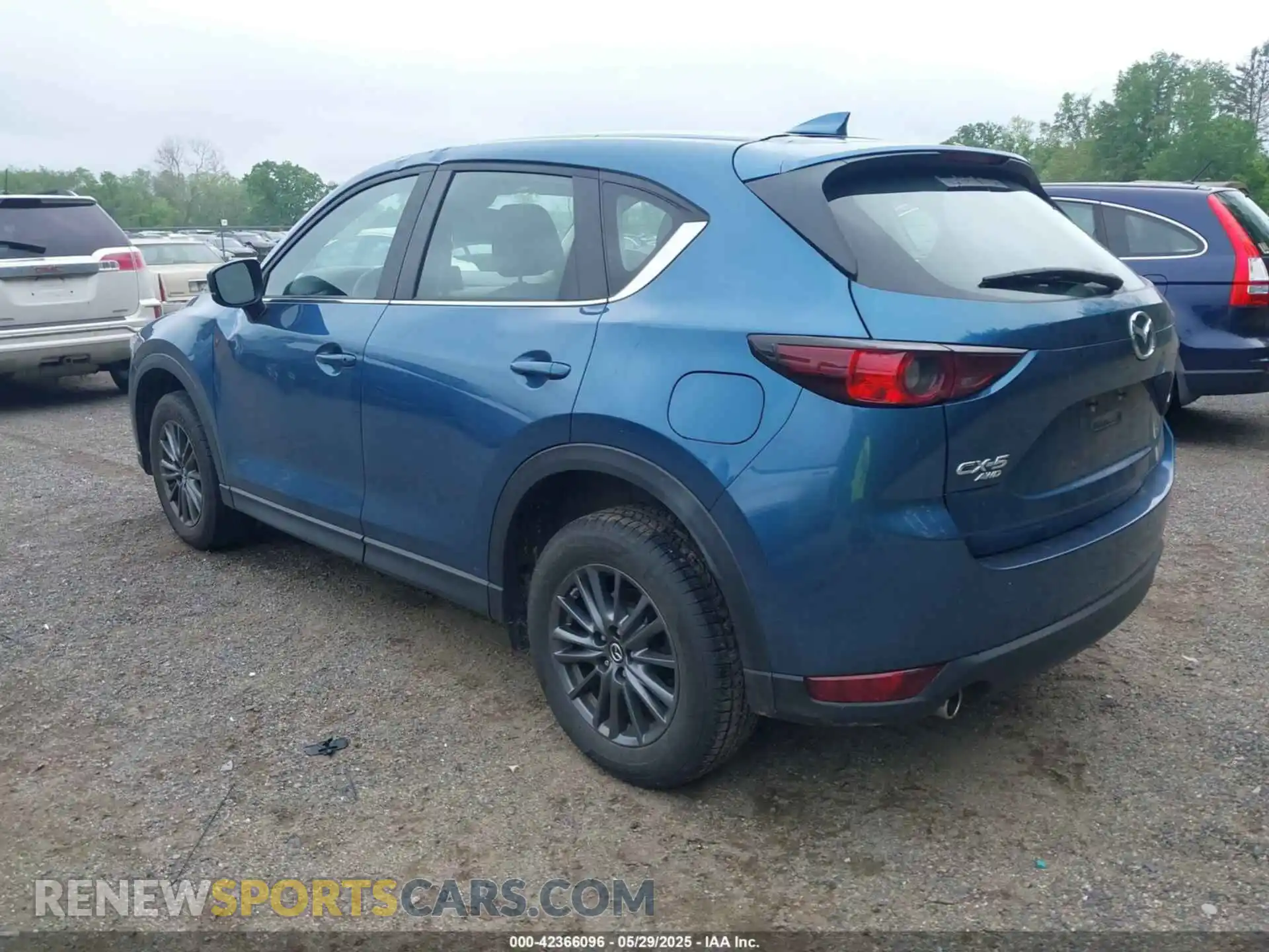 3 fotografías del automóvil dañado JM3KFBBM0K0603687 MAZDA CX-5 2019