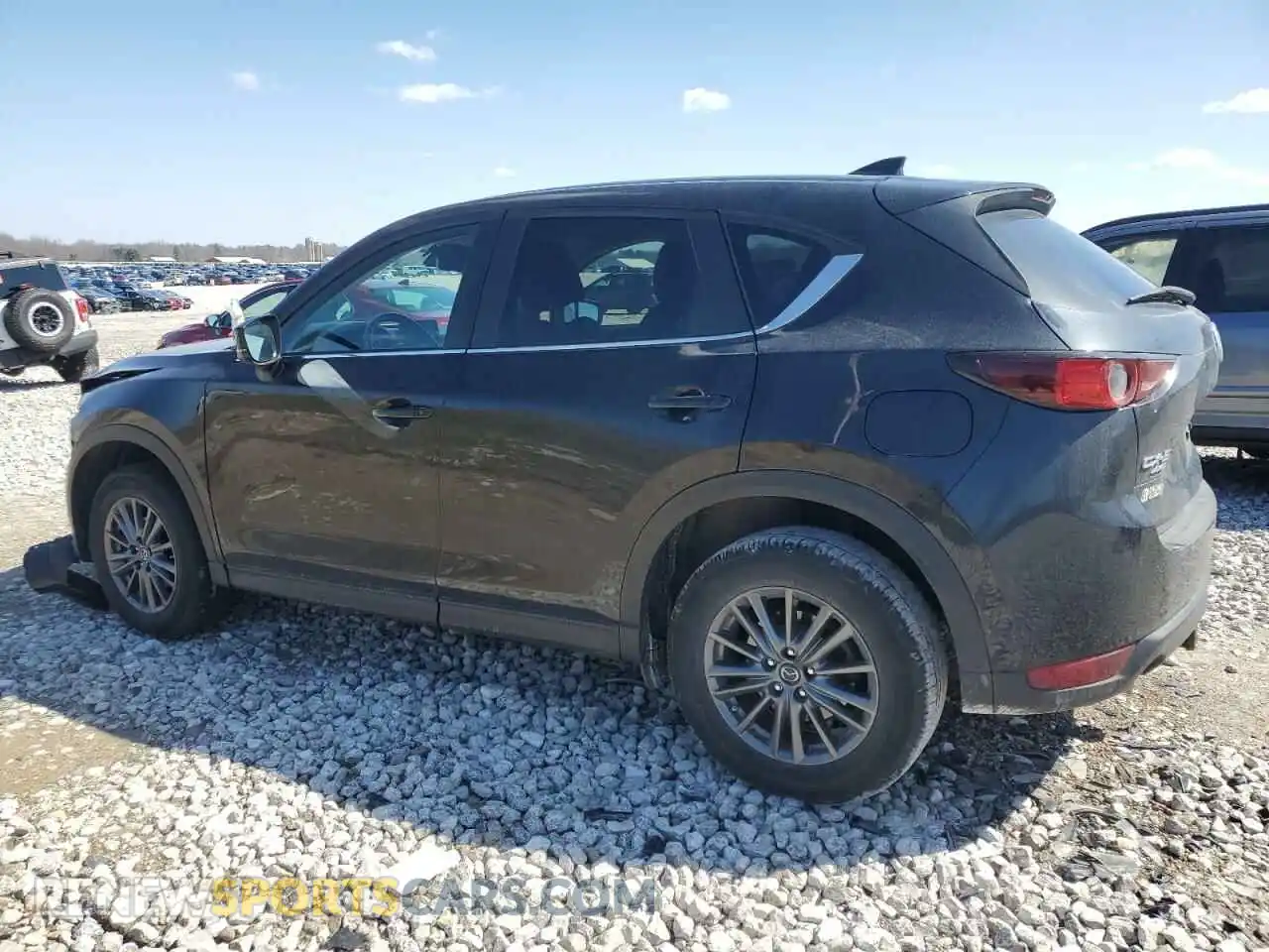 2 fotografías del automóvil dañado JM3KFBCM5K0554839 MAZDA CX-5 2019