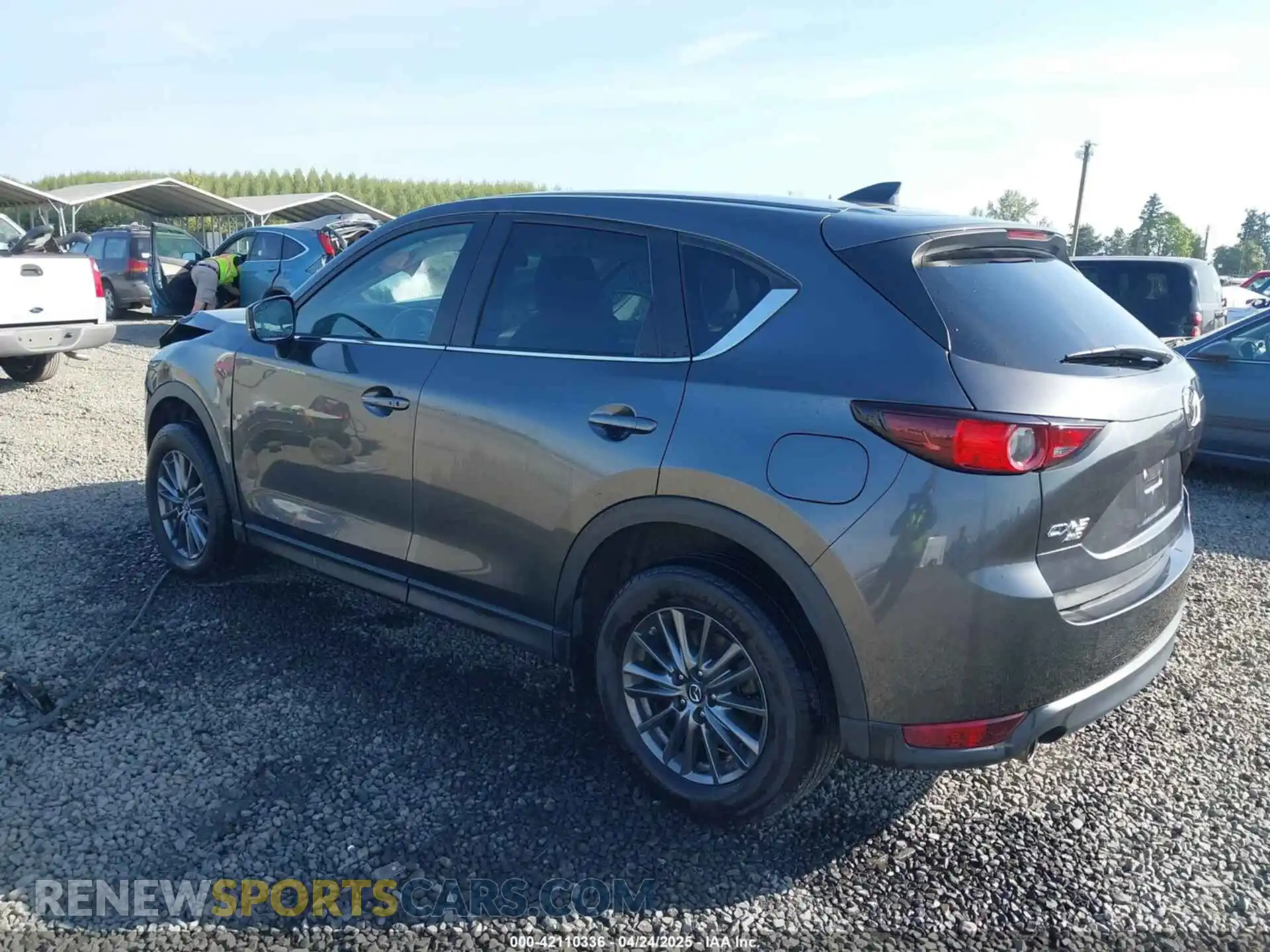 3 Photograph of a damaged car JM3KFBCM7K0624289 MAZDA CX-5 2019