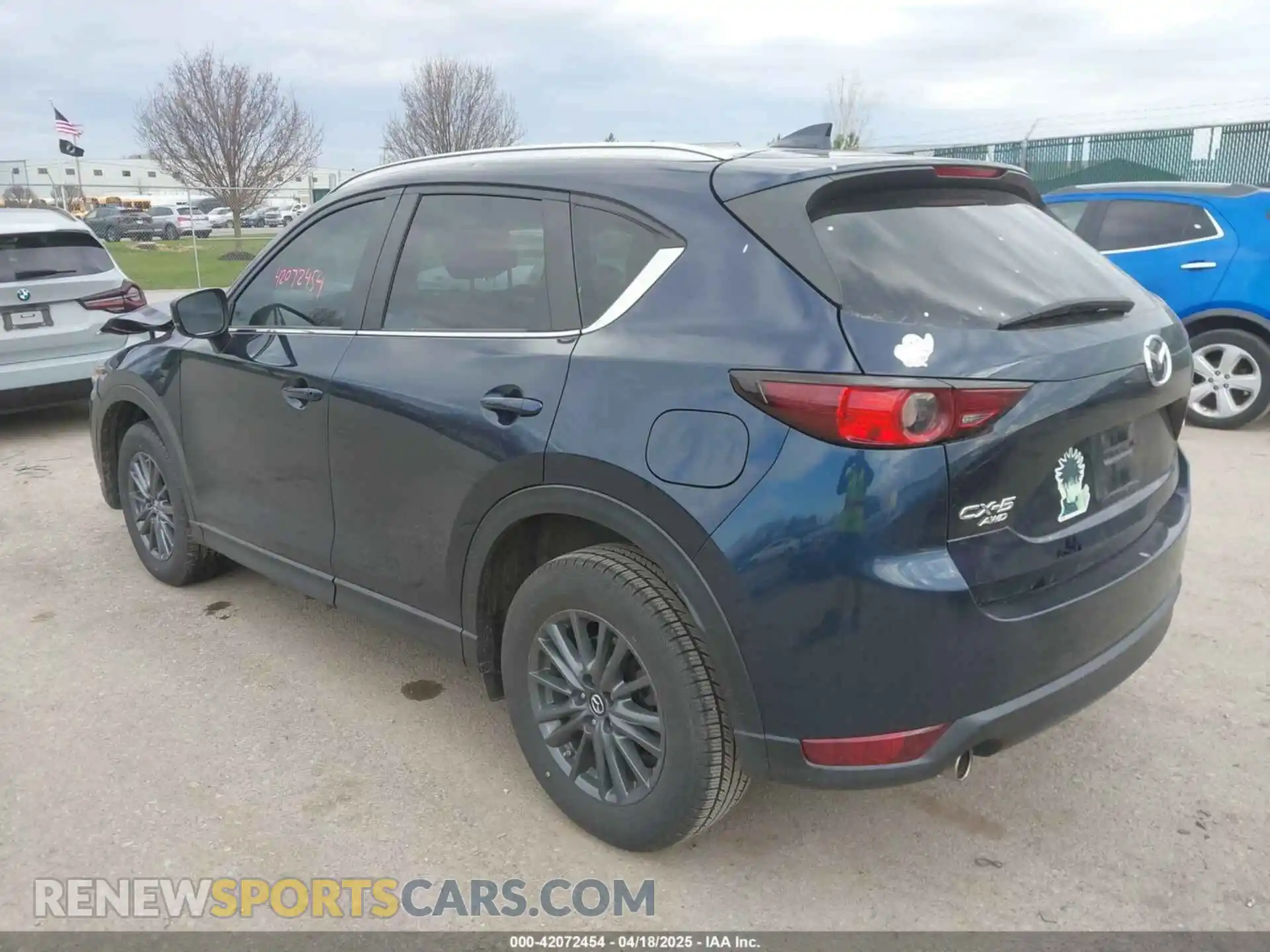 3 Photograph of a damaged car JM3KFBCM8K0692083 MAZDA CX-5 2019