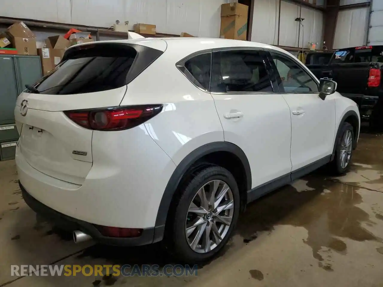 3 Photograph of a damaged car JM3KFBDM4K1543484 MAZDA CX-5 2019