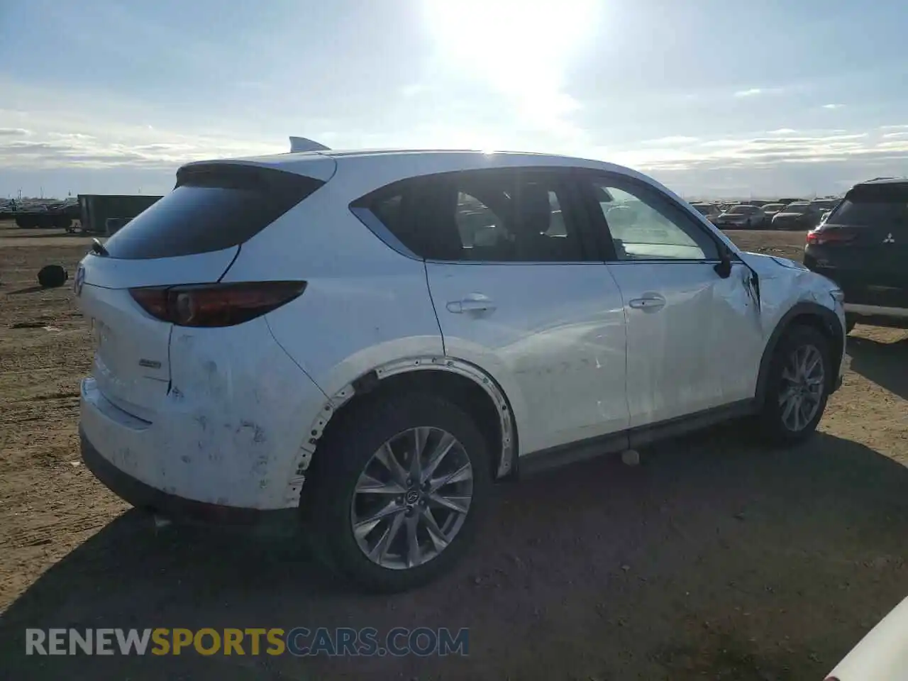 3 Photograph of a damaged car JM3KFBDM5K0537425 MAZDA CX-5 2019
