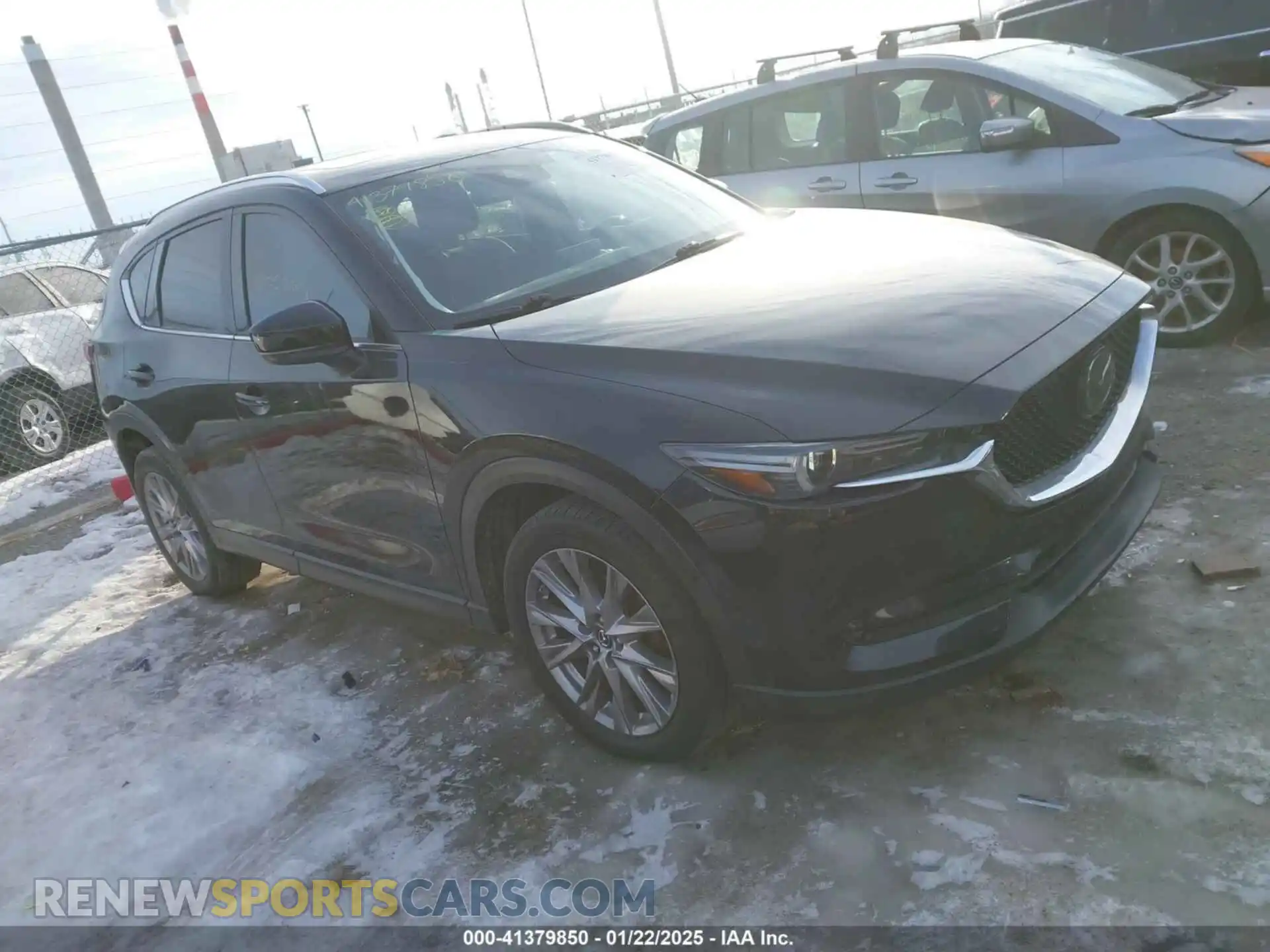 1 Photograph of a damaged car JM3KFBDM7K0506922 MAZDA CX-5 2019