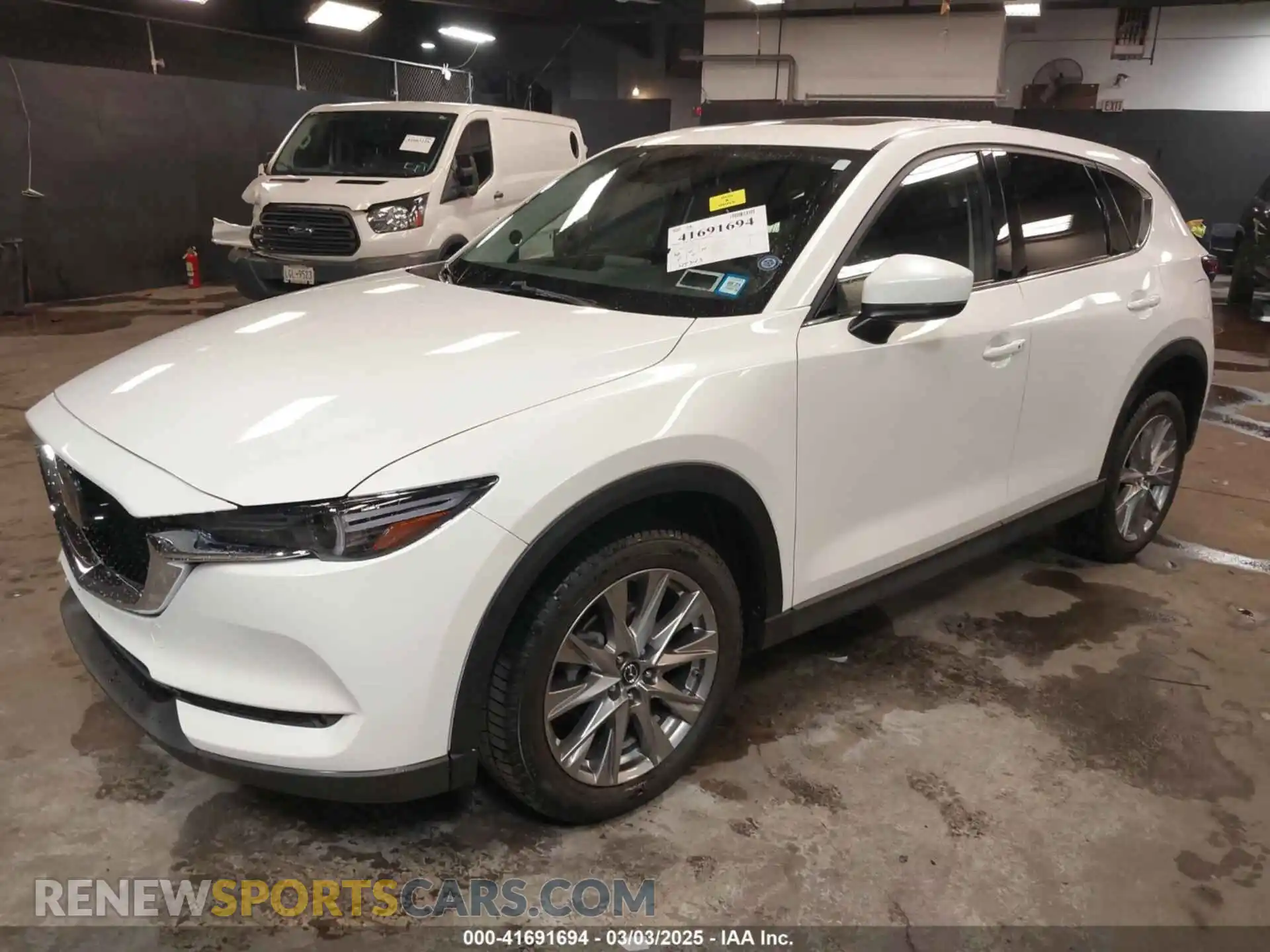 2 Фотография поврежденного автомобиля JM3KFBDM8K0503690 MAZDA CX-5 2019