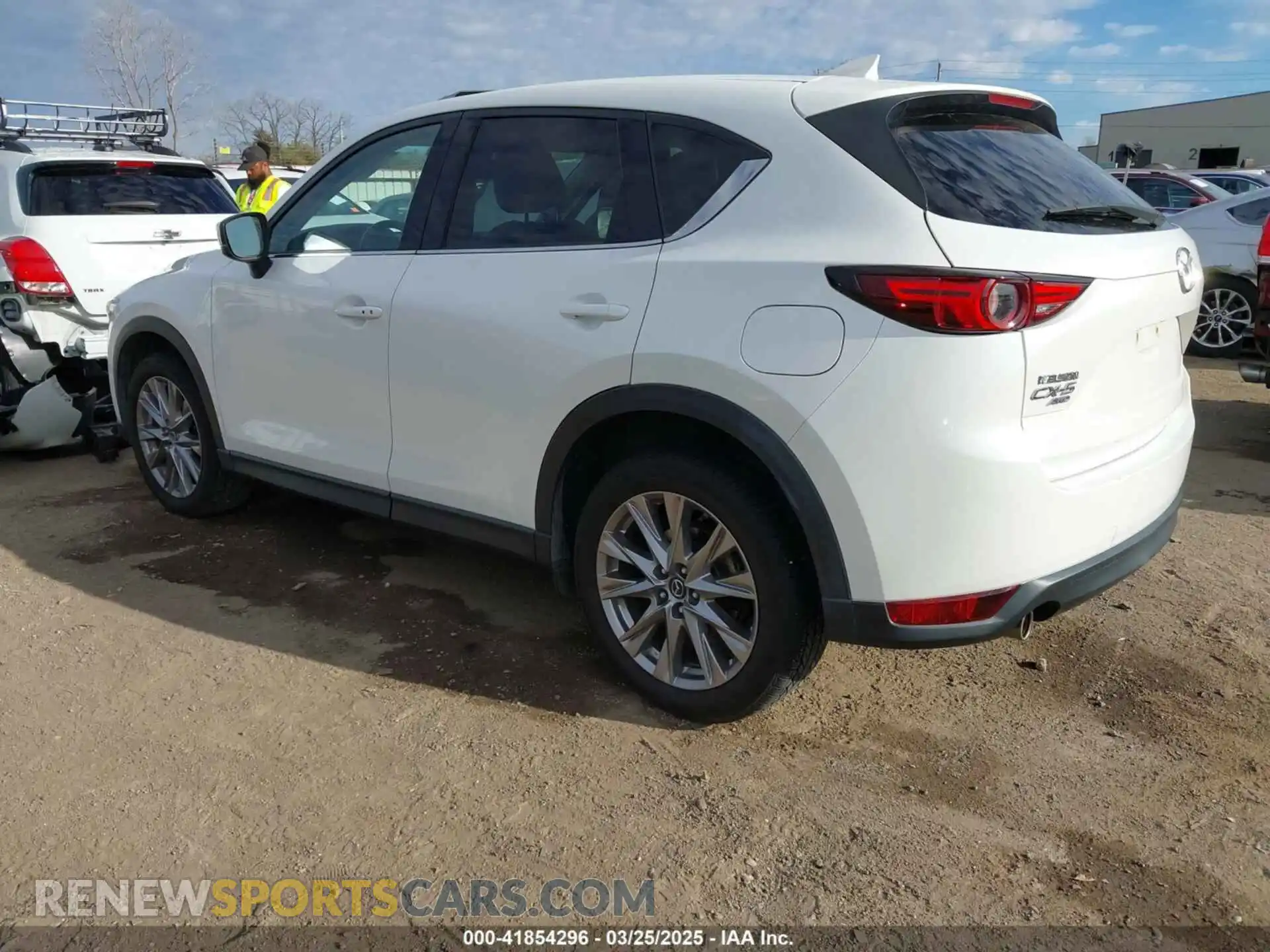 3 Photograph of a damaged car JM3KFBDM8K0518576 MAZDA CX-5 2019