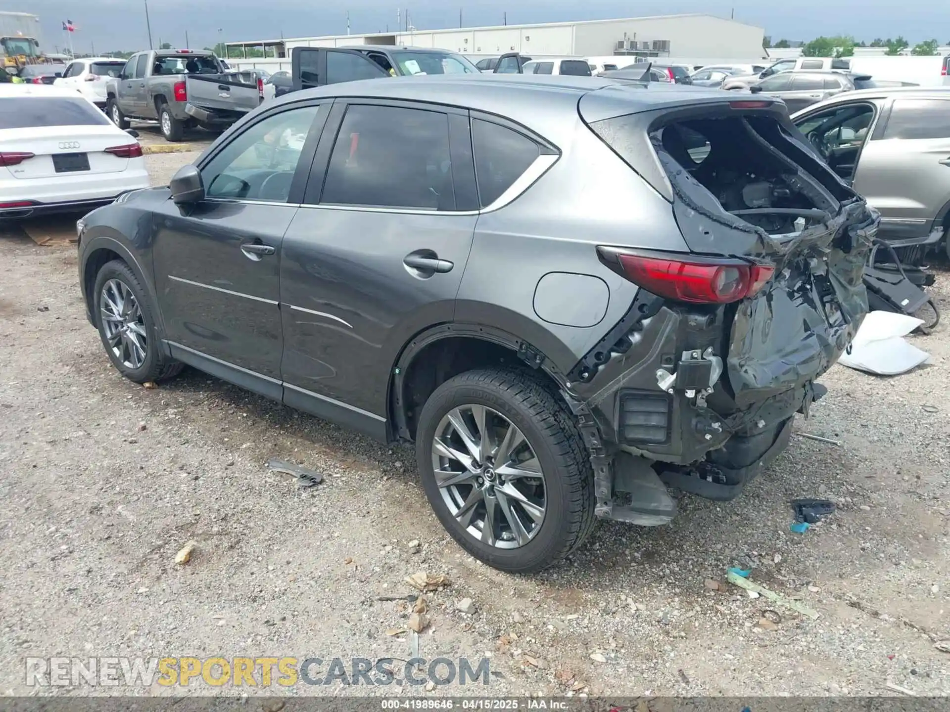 3 Photograph of a damaged car JM3KFBE21K0656716 MAZDA CX-5 2019