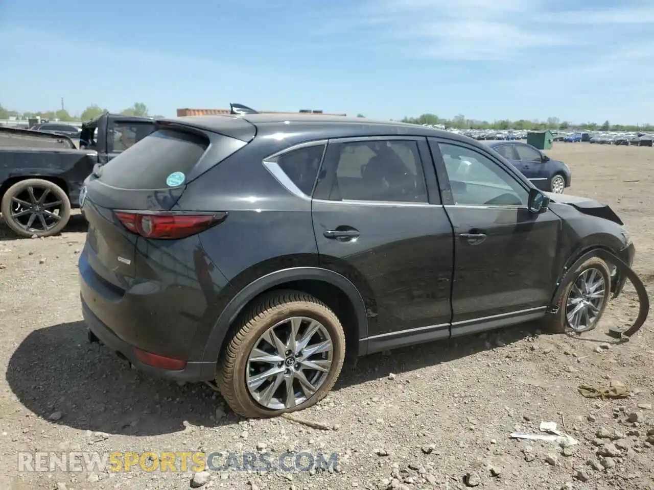 3 fotografías del automóvil dañado JM3KFBEY1K0584887 MAZDA CX-5 2019