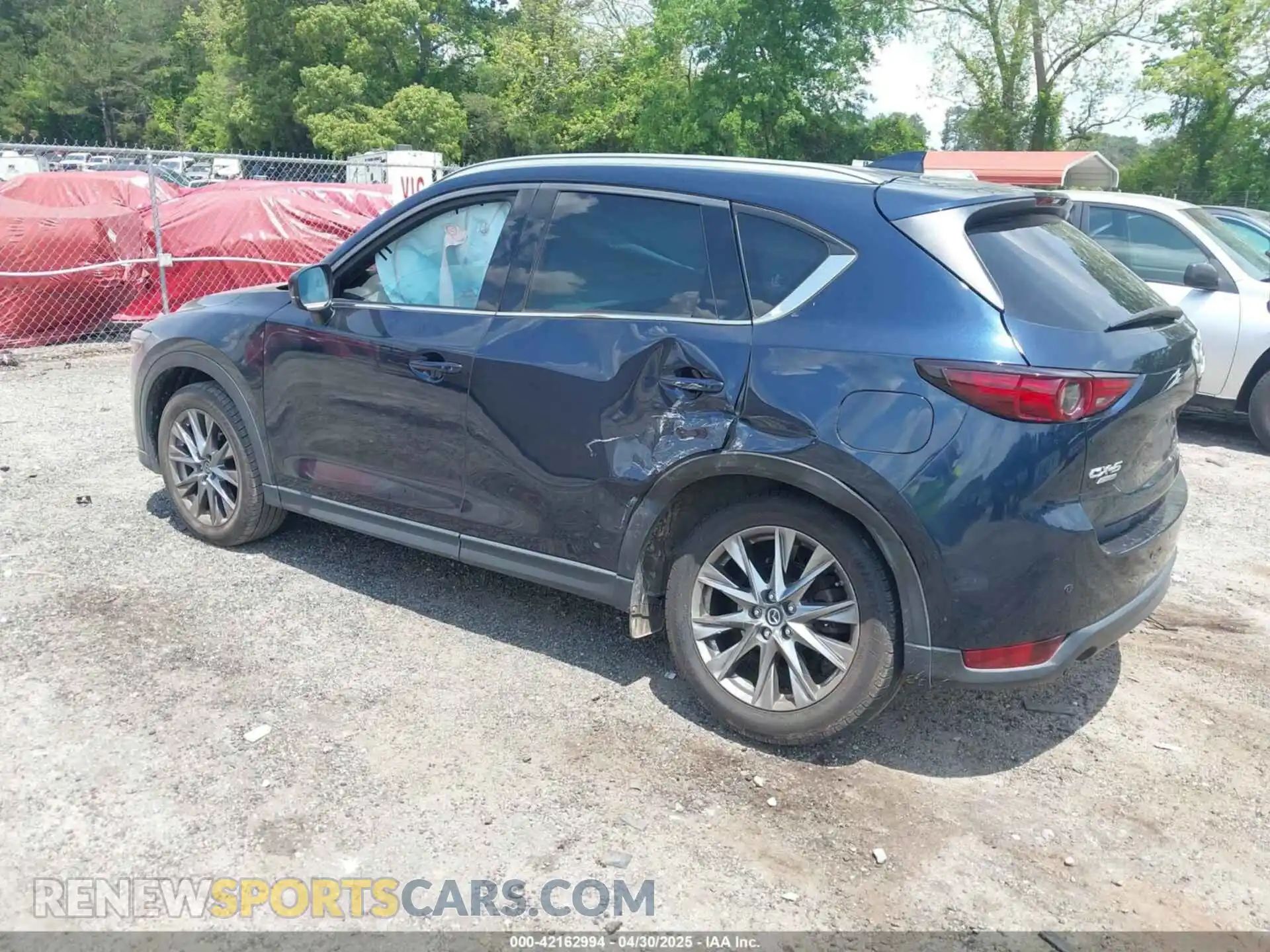 3 Photograph of a damaged car JM3KFBEY2K0559982 MAZDA CX-5 2019