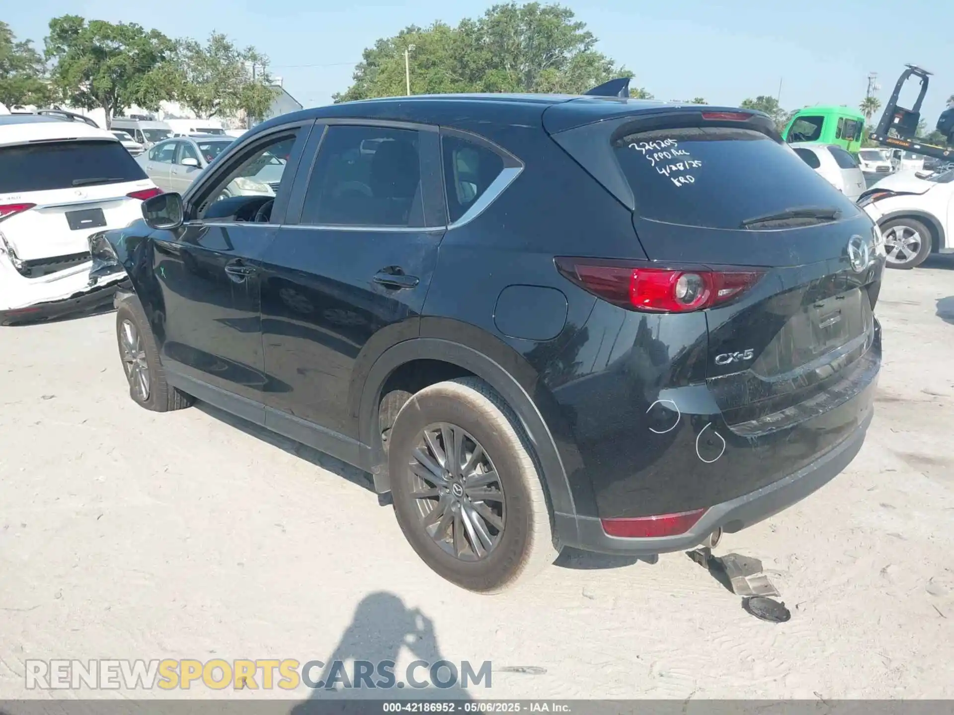 3 Photograph of a damaged car JM3KFACM2L0770241 MAZDA CX-5 2020