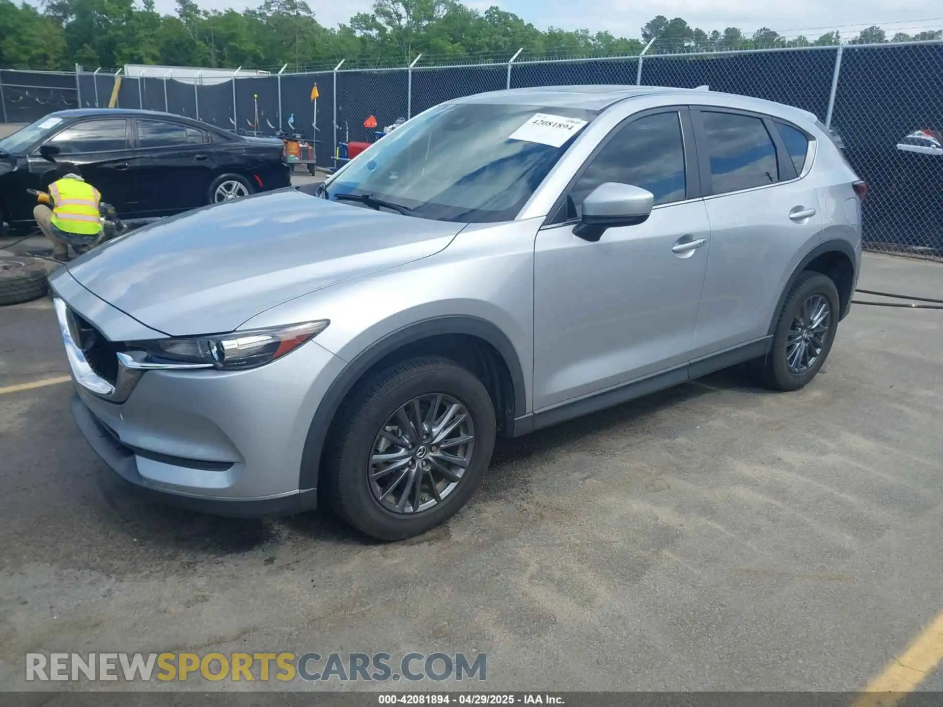 2 Photograph of a damaged car JM3KFACM2L1782061 MAZDA CX-5 2020