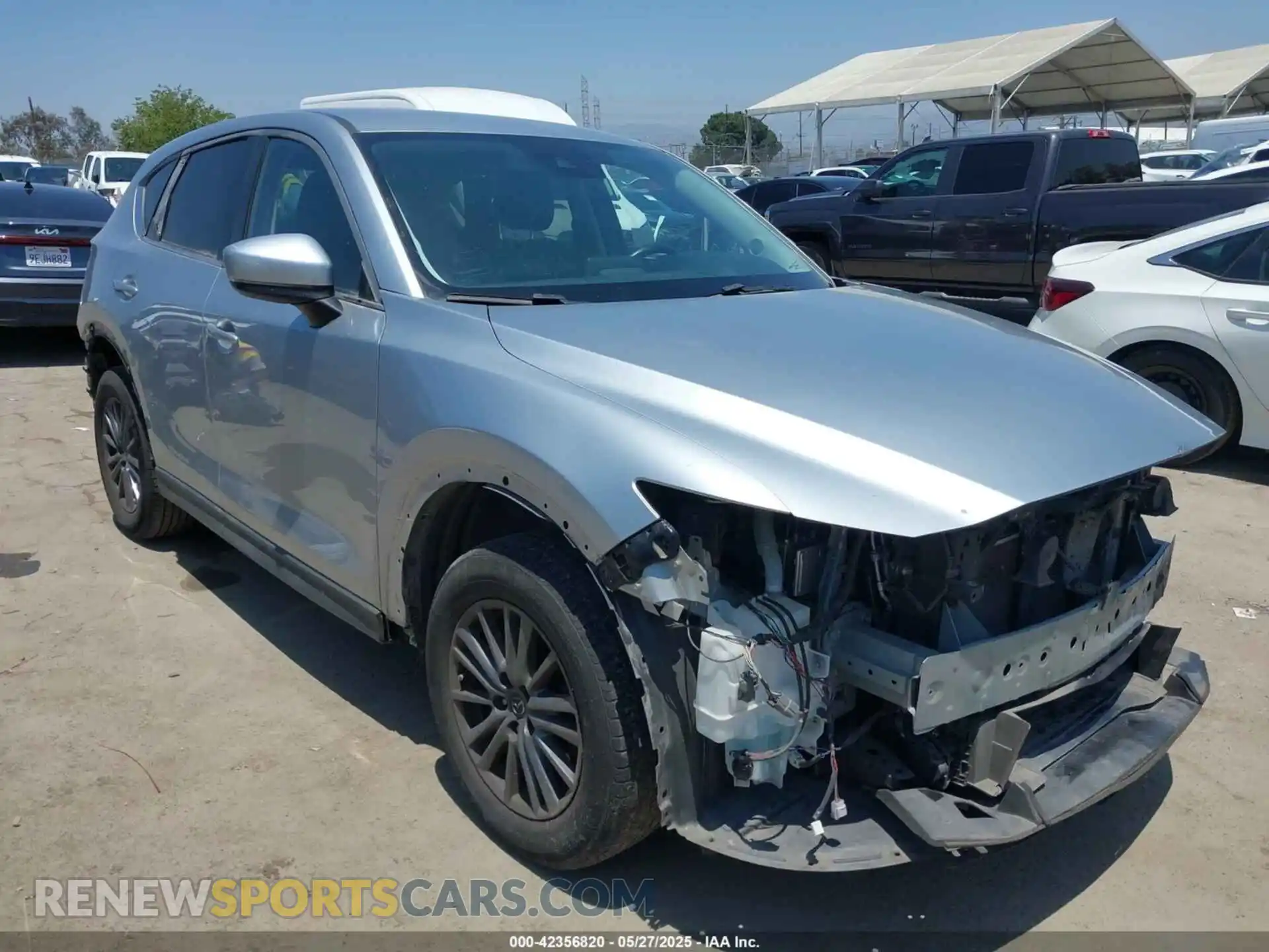 1 Photograph of a damaged car JM3KFACM4L0753683 MAZDA CX-5 2020