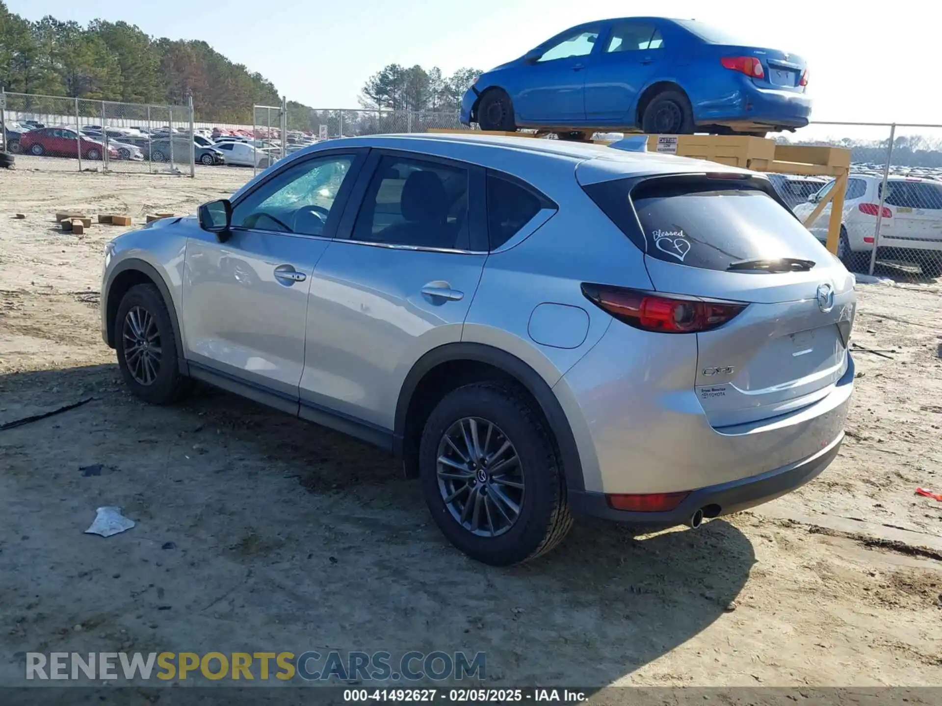 3 Photograph of a damaged car JM3KFACM8L0727393 MAZDA CX-5 2020