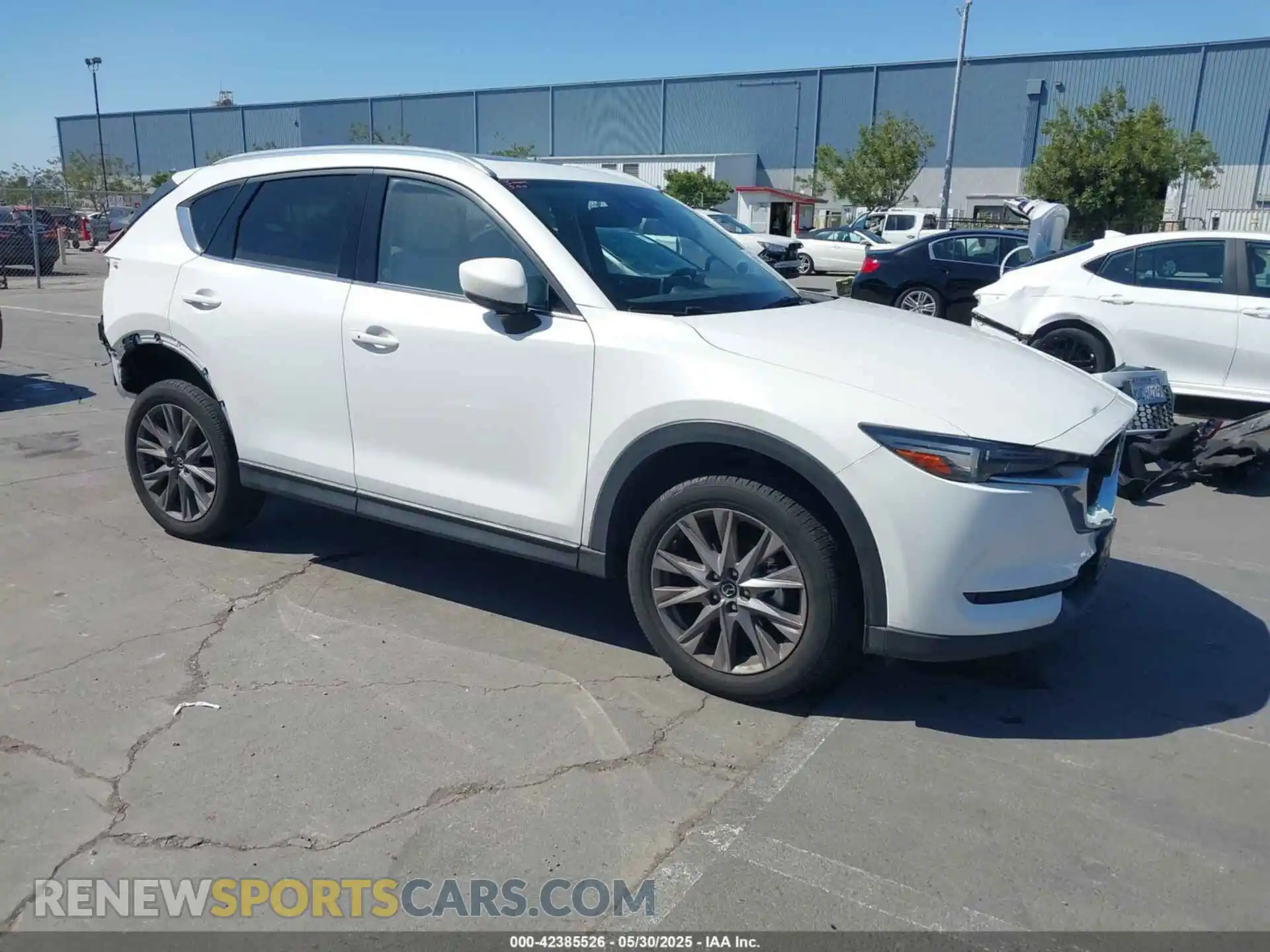 1 Фотография поврежденного автомобиля JM3KFADM8L0858368 MAZDA CX-5 2020