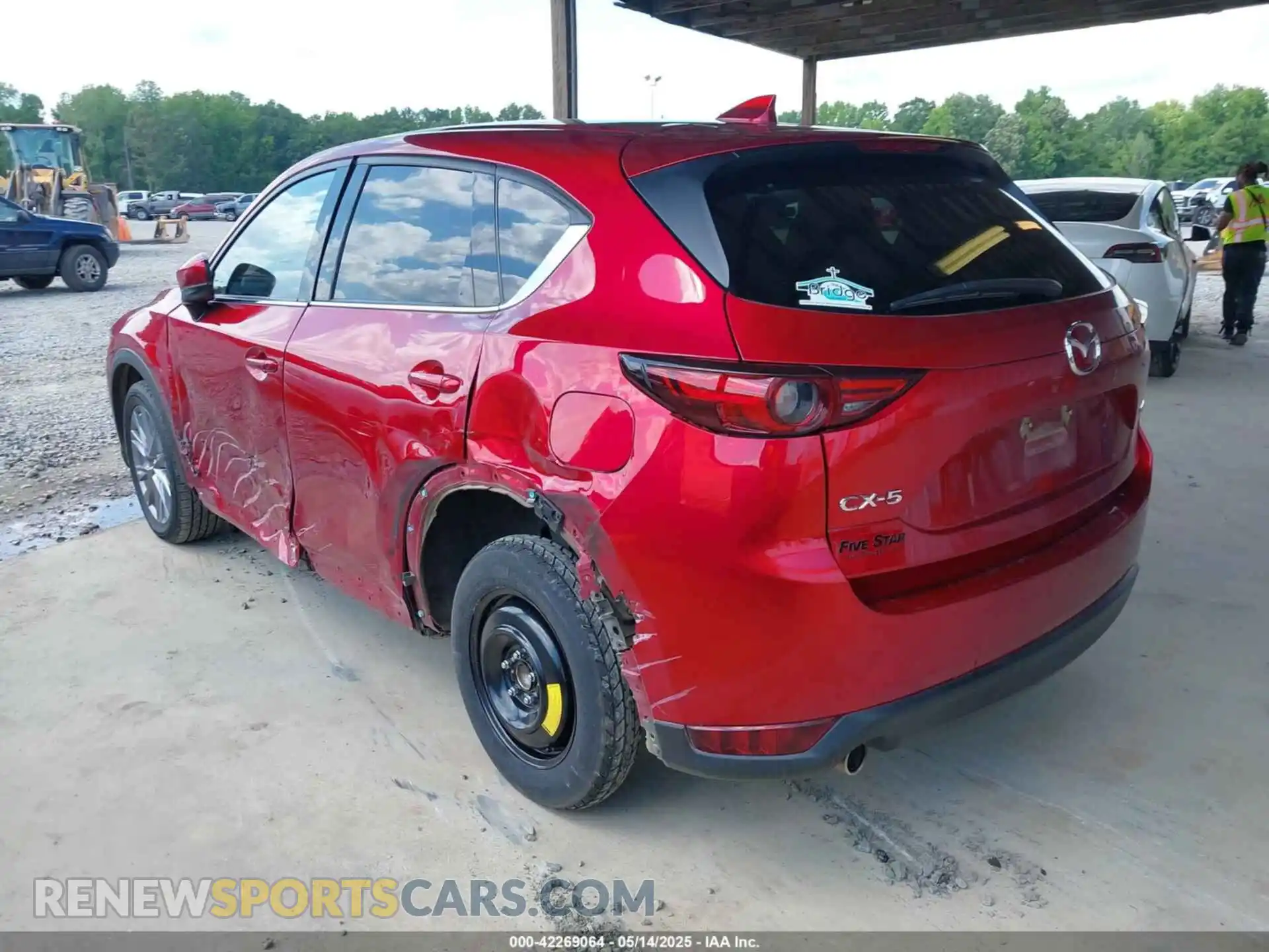 3 fotografías del automóvil dañado JM3KFADMXL0827557 MAZDA CX-5 2020