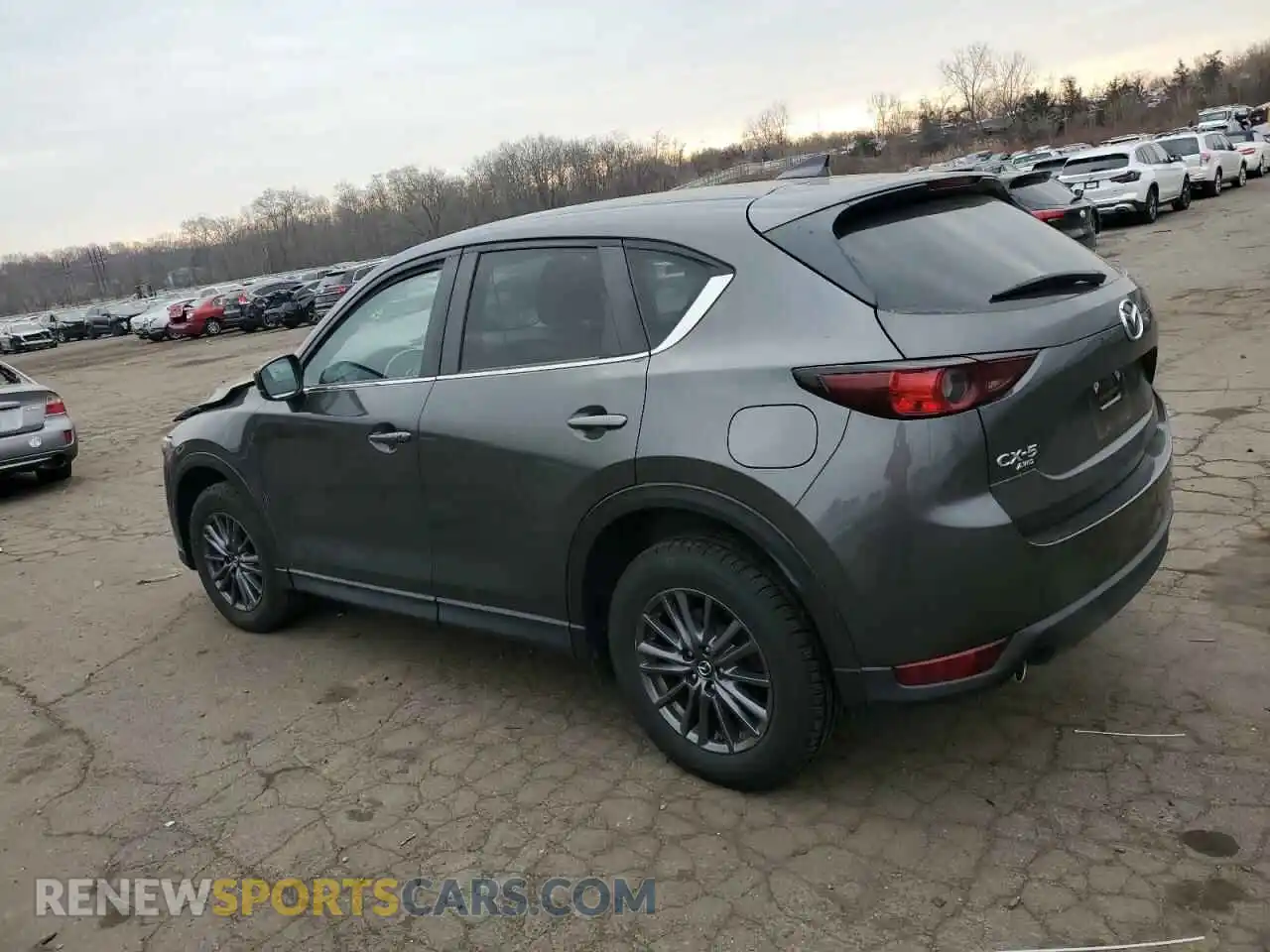 2 fotografías del automóvil dañado JM3KFBCM5L1821120 MAZDA CX-5 2020
