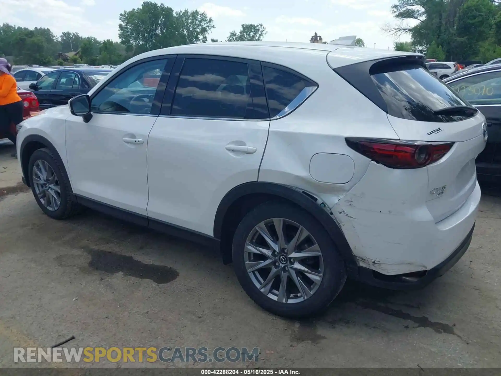3 Photograph of a damaged car JM3KFBDM1L0855222 MAZDA CX-5 2020