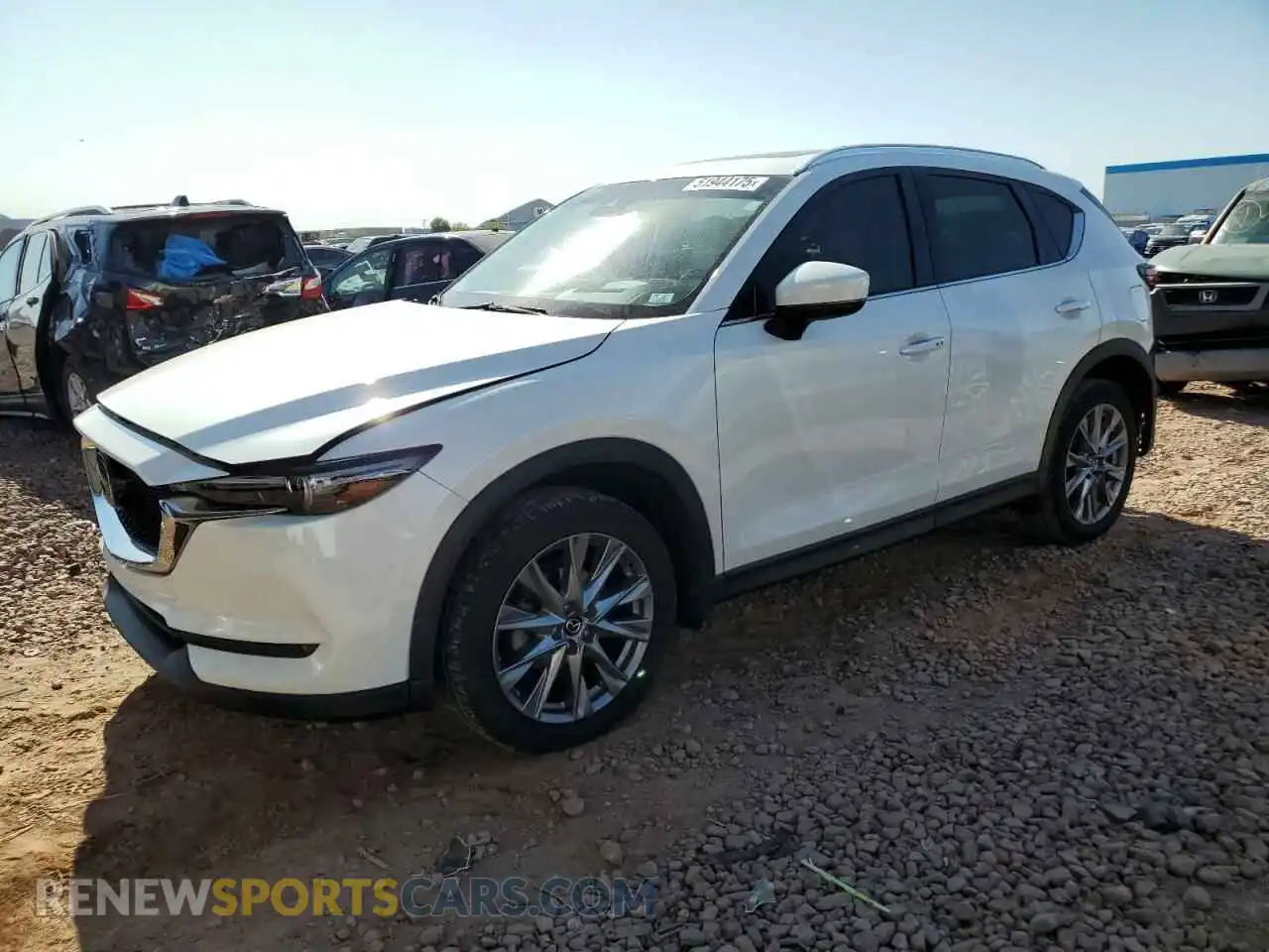 1 Фотография поврежденного автомобиля JM3KFBDM1L1757351 MAZDA CX-5 2020