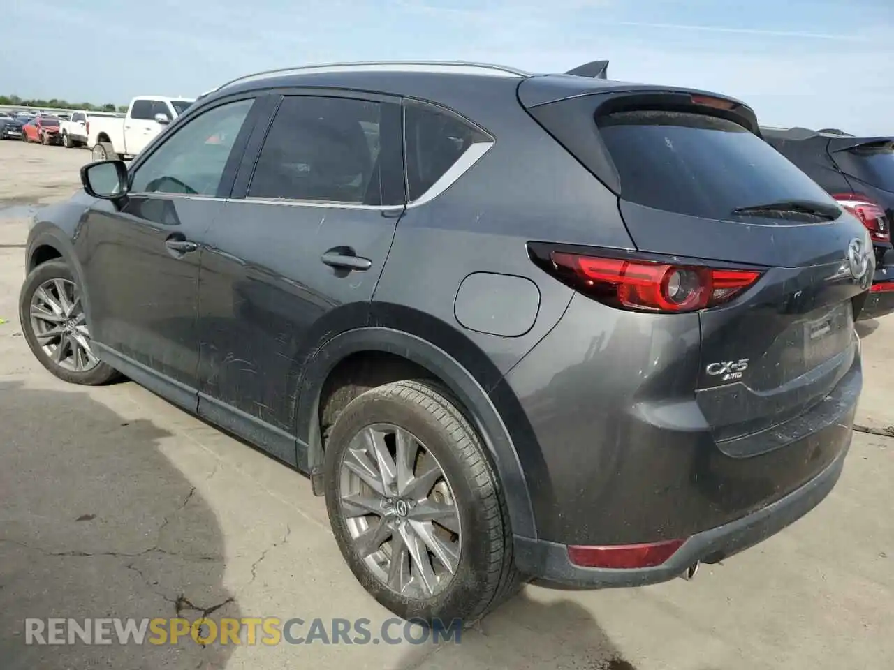 2 fotografías del automóvil dañado JM3KFBDM4L1858108 MAZDA CX-5 2020