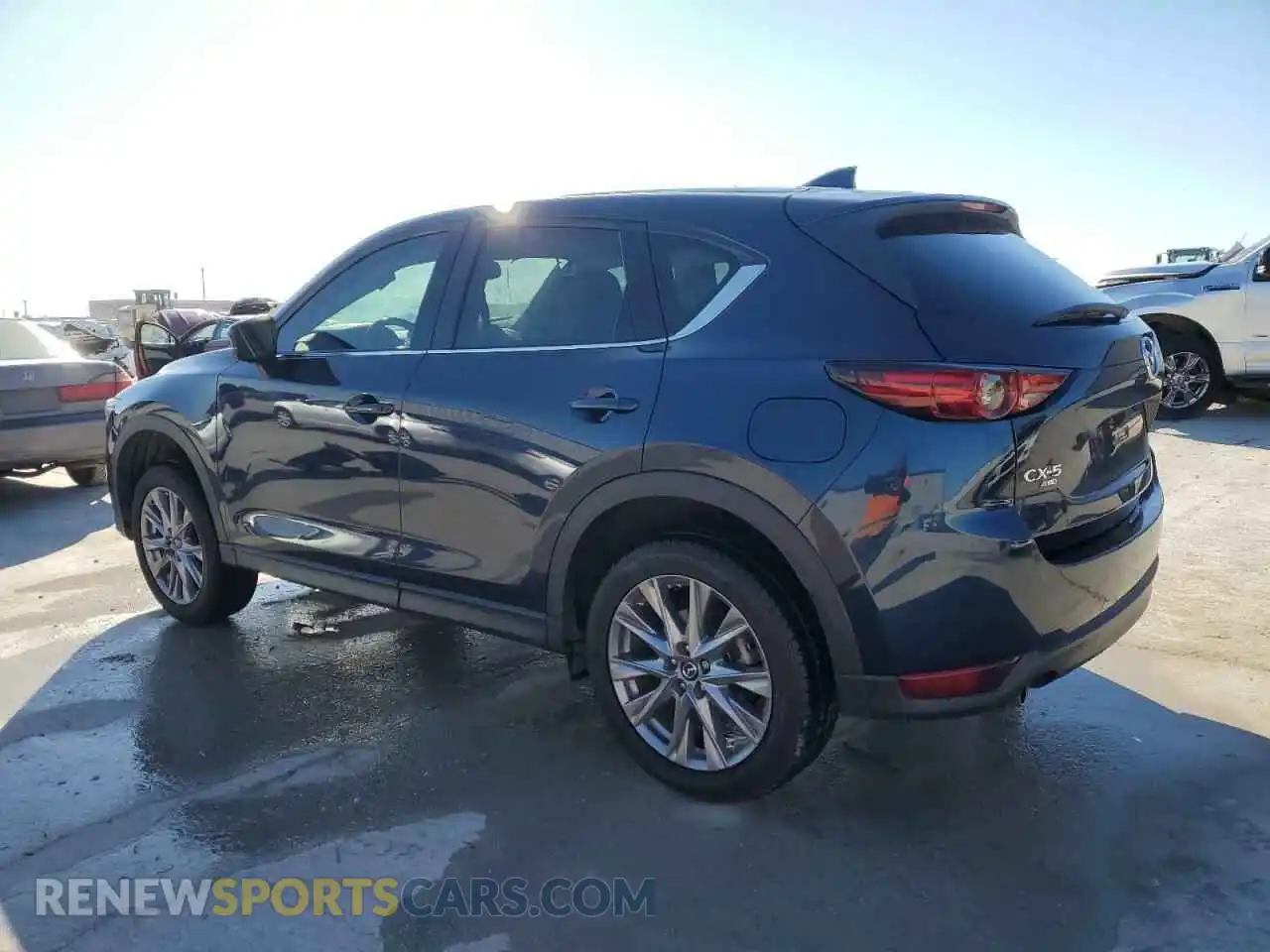 2 Photograph of a damaged car JM3KFBDM5L0805634 MAZDA CX-5 2020