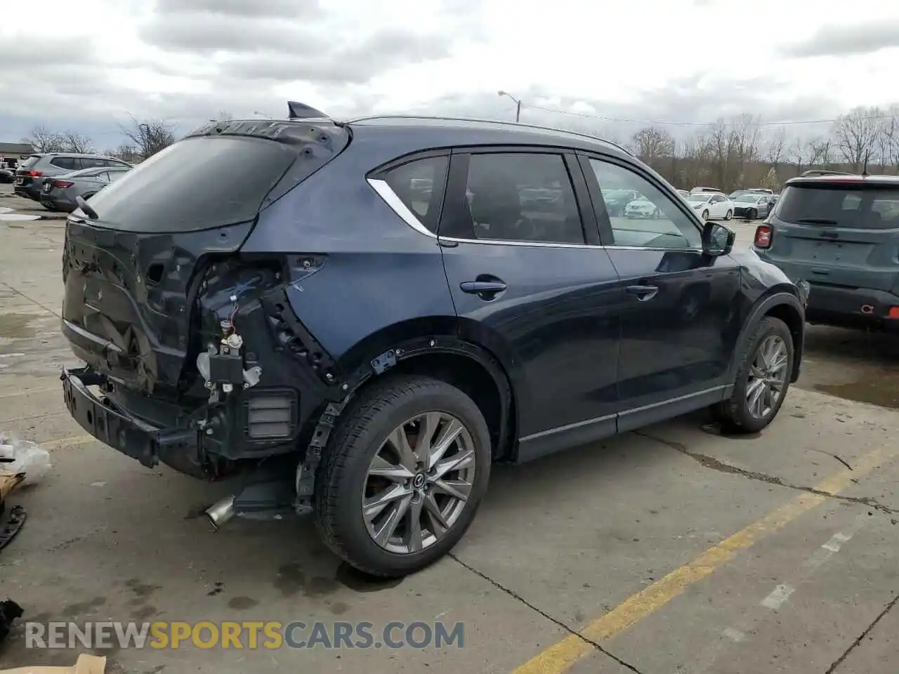 3 Photograph of a damaged car JM3KFBDM5L1801223 MAZDA CX-5 2020