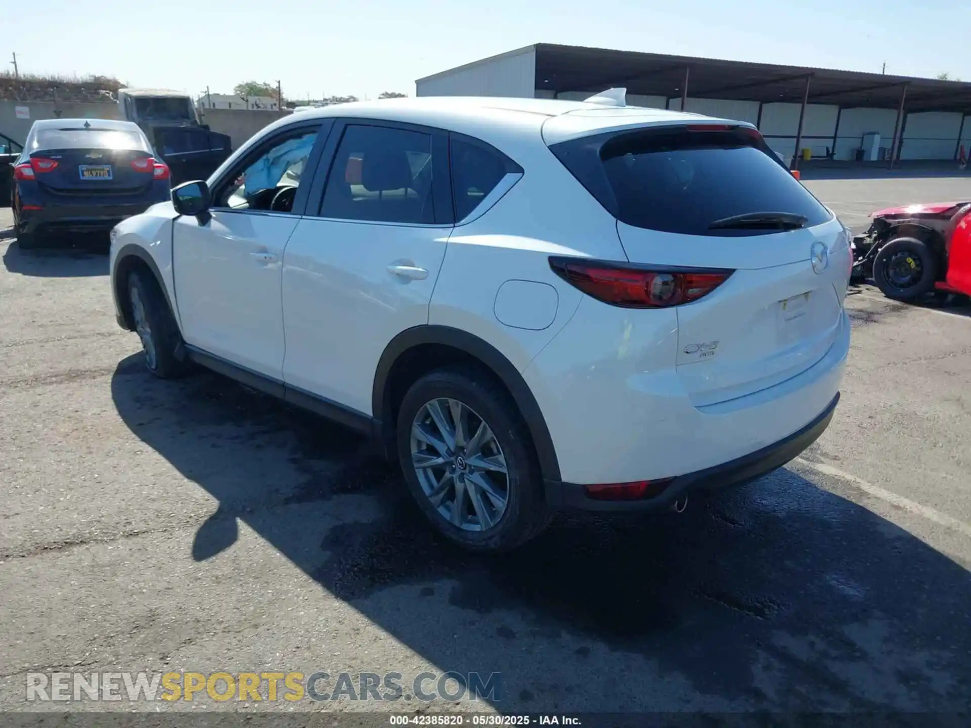 3 Photograph of a damaged car JM3KFBDM6L1858045 MAZDA CX-5 2020