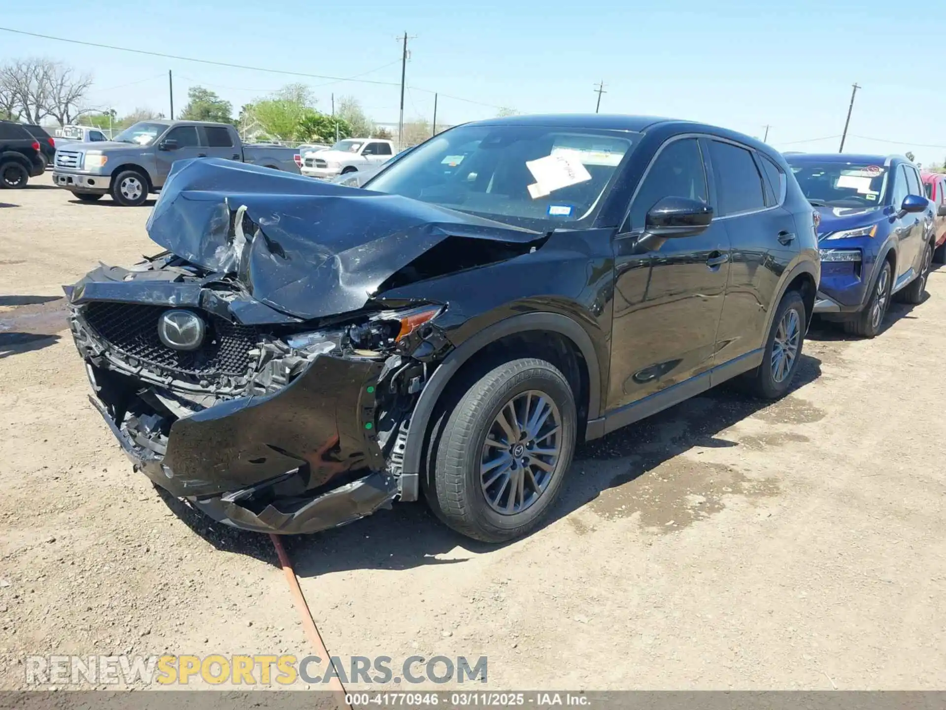 2 fotografías del automóvil dañado JM3KFABM5M1323982 MAZDA CX-5 2021