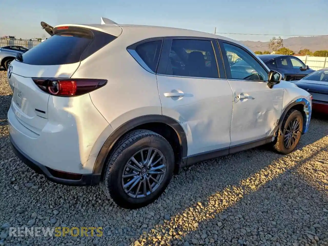 3 Photograph of a damaged car JM3KFACM1M0312756 MAZDA CX-5 2021