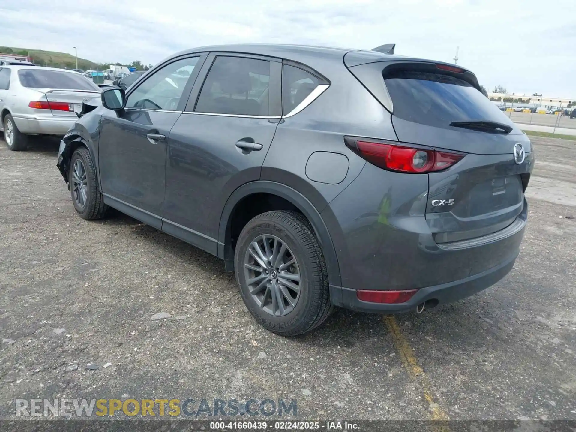 3 Photograph of a damaged car JM3KFACM1M0461510 MAZDA CX-5 2021