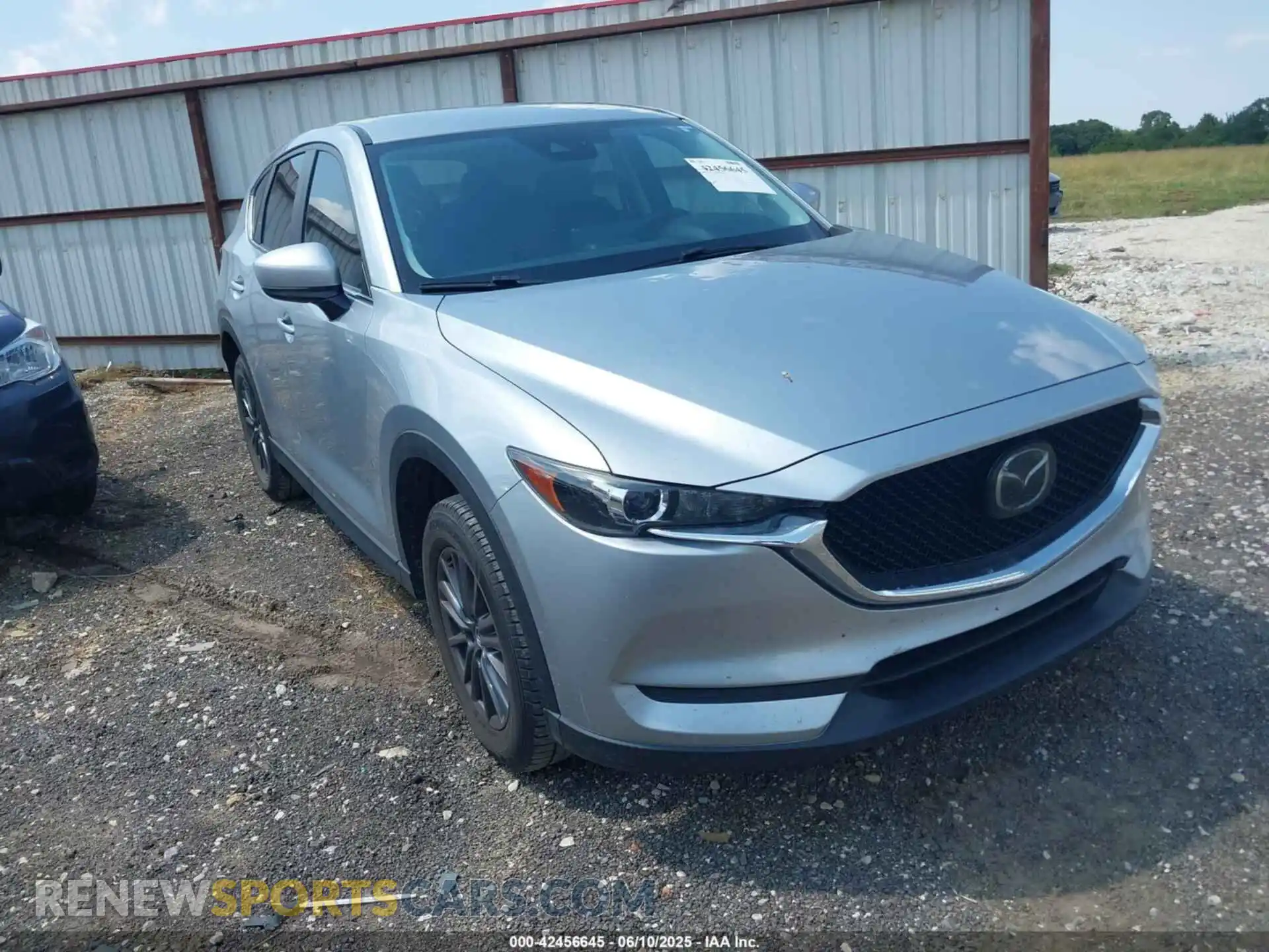 1 Photograph of a damaged car JM3KFACM2M0327685 MAZDA CX-5 2021