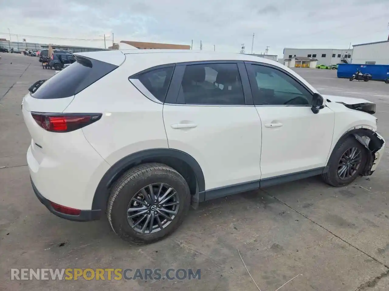 3 fotografías del automóvil dañado JM3KFACM3M1395746 MAZDA CX-5 2021