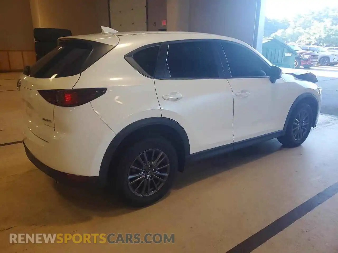 3 Photograph of a damaged car JM3KFACM5M0329592 MAZDA CX-5 2021