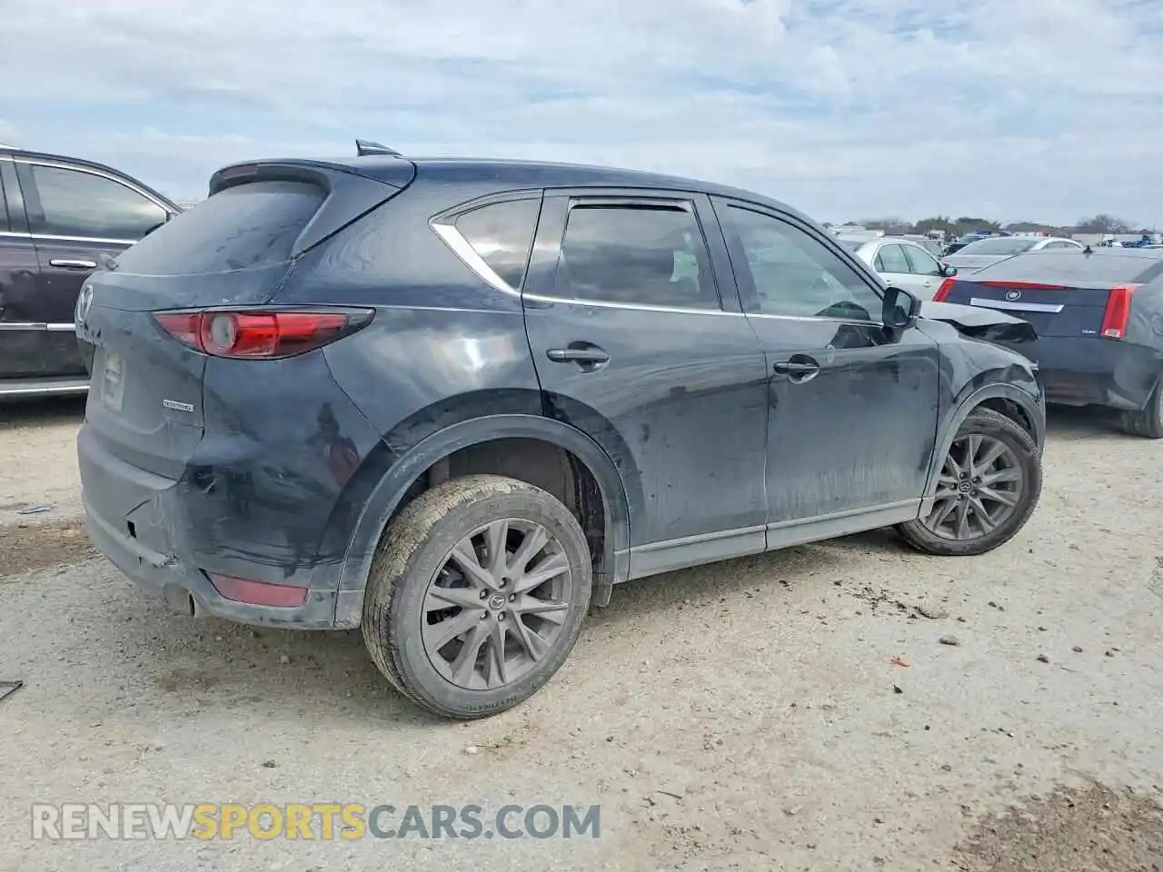 3 Photograph of a damaged car JM3KFADM1M0341138 MAZDA CX-5 2021
