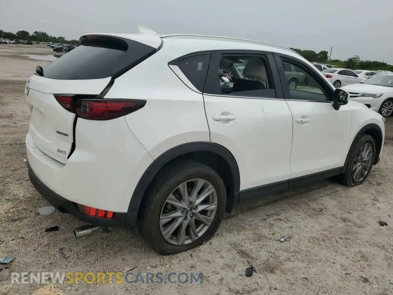 3 Photograph of a damaged car JM3KFADM2M0309024 MAZDA CX-5 2021
