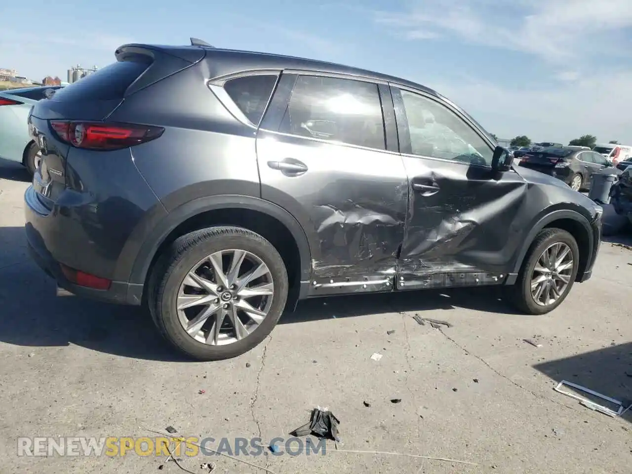 3 Photograph of a damaged car JM3KFADM2M0478458 MAZDA CX-5 2021