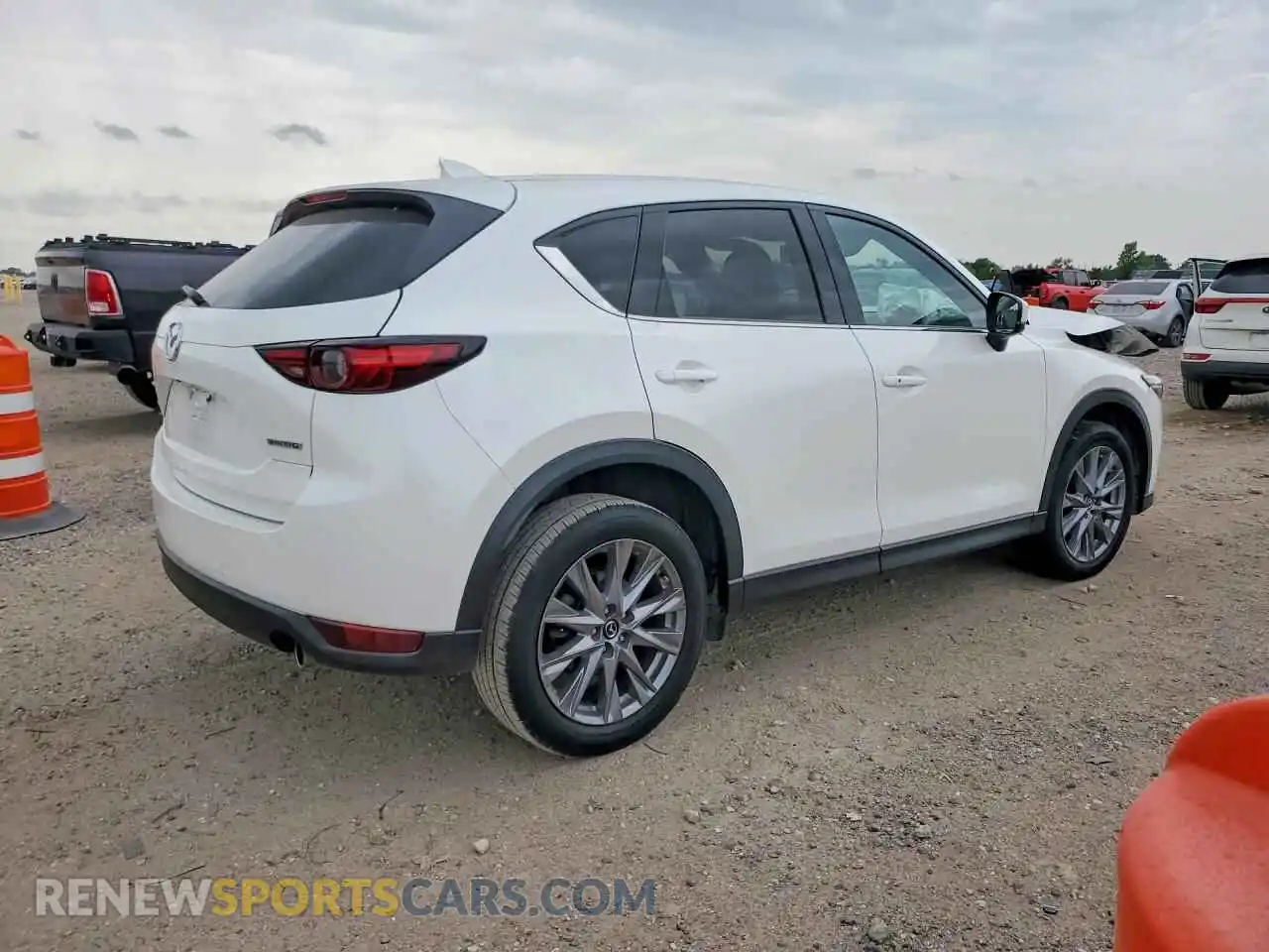 3 Photograph of a damaged car JM3KFADM2M1329123 MAZDA CX-5 2021