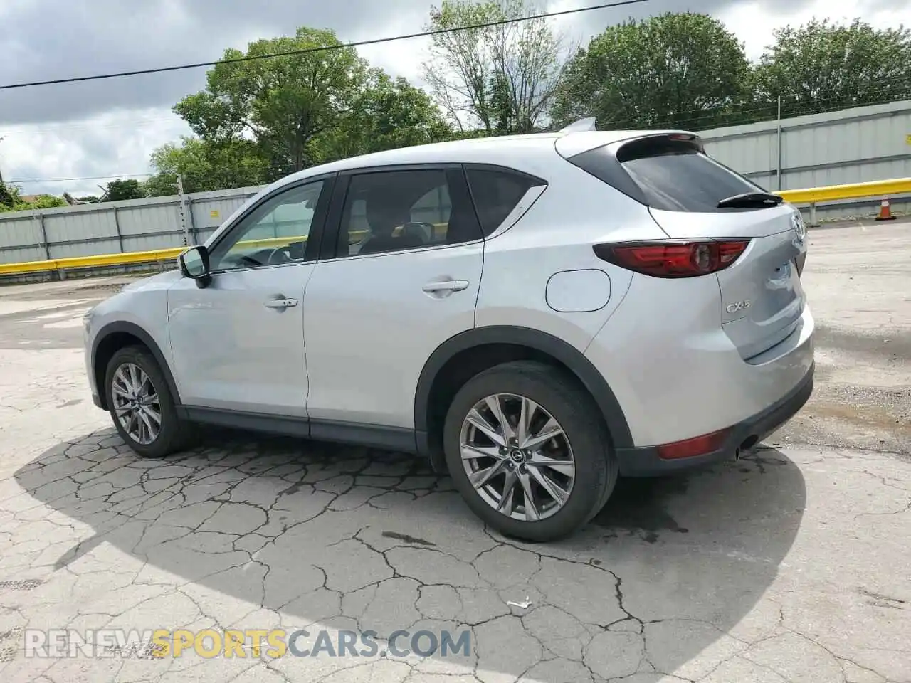 2 Photograph of a damaged car JM3KFADM7M0343699 MAZDA CX-5 2021