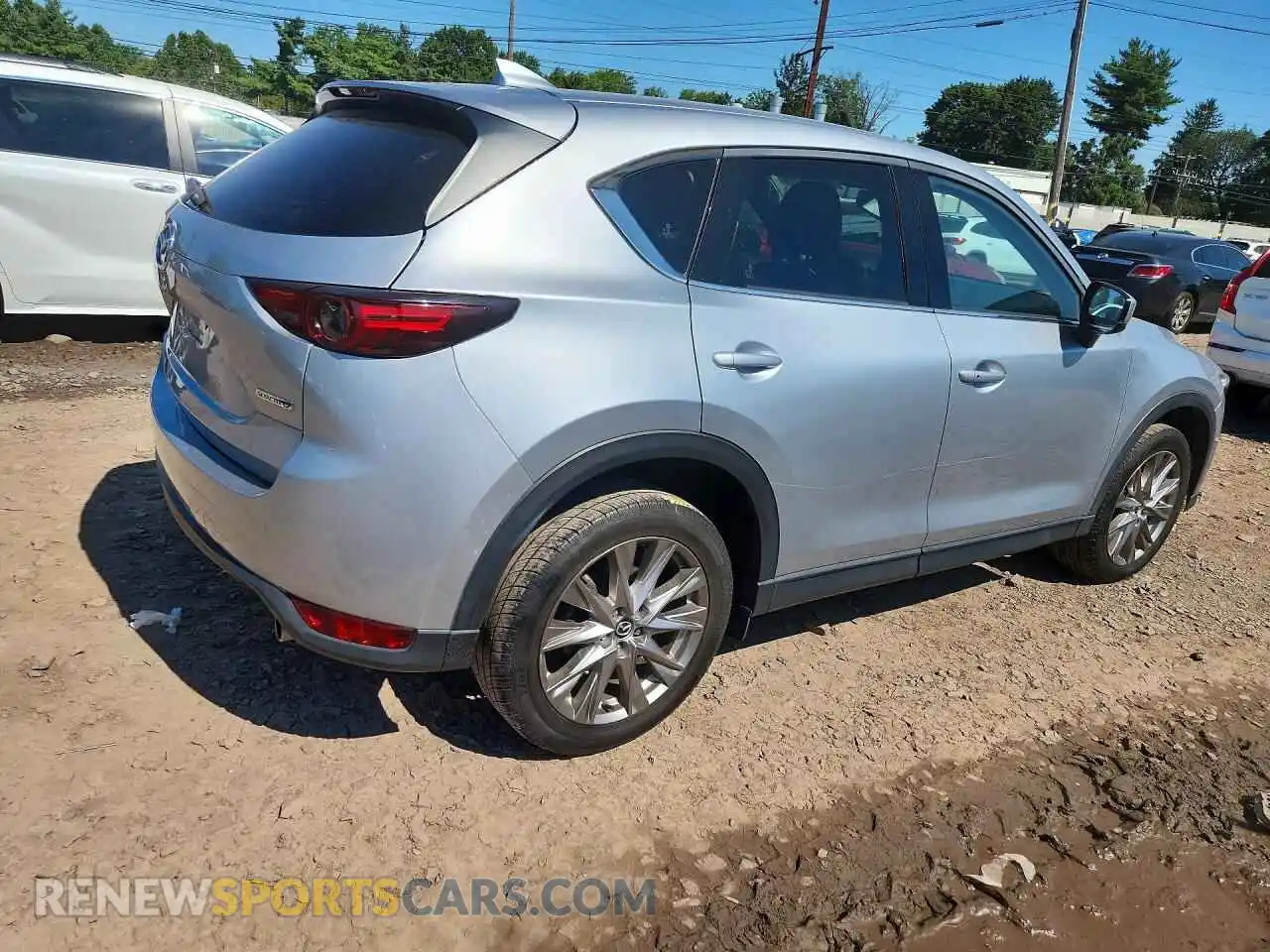 3 Фотография поврежденного автомобиля JM3KFADM7M0391381 MAZDA CX-5 2021