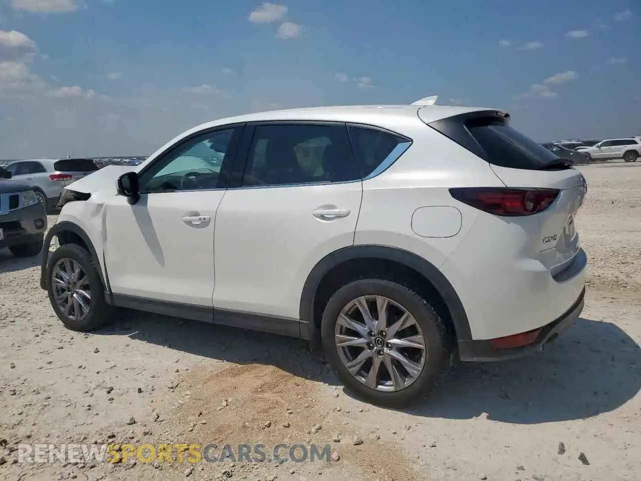 2 Photograph of a damaged car JM3KFADMXM0304797 MAZDA CX-5 2021