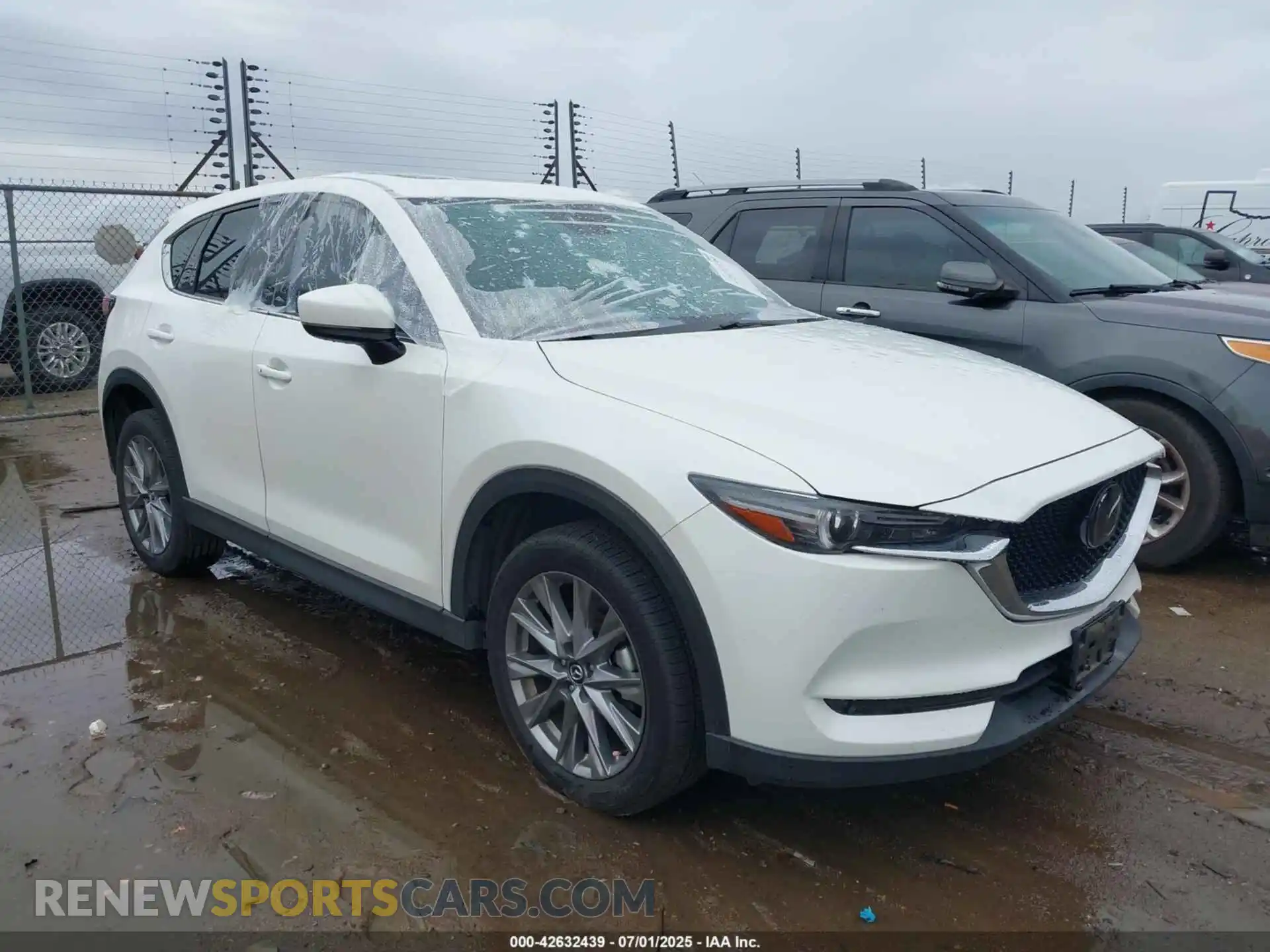 1 Photograph of a damaged car JM3KFADMXM0475095 MAZDA CX-5 2021