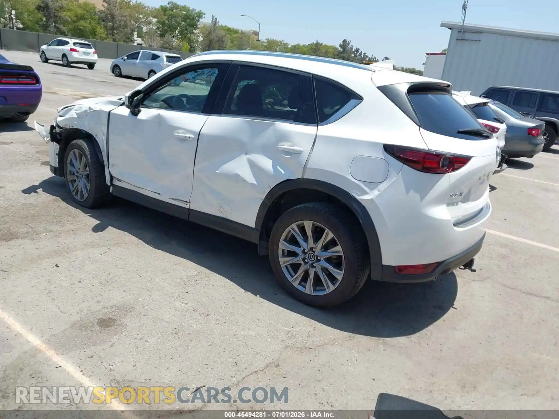 3 Фотография поврежденного автомобиля JM3KFADMXM1367568 MAZDA CX-5 2021