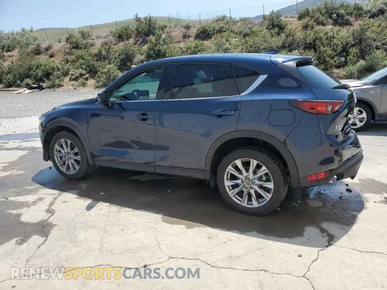 2 Photograph of a damaged car JM3KFBAY0M0347932 MAZDA CX-5 2021