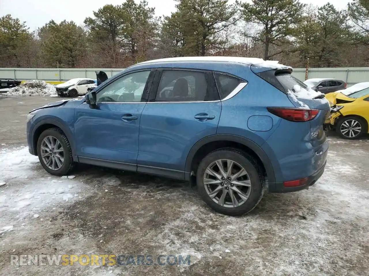 2 Photograph of a damaged car JM3KFBAY1M0313207 MAZDA CX-5 2021