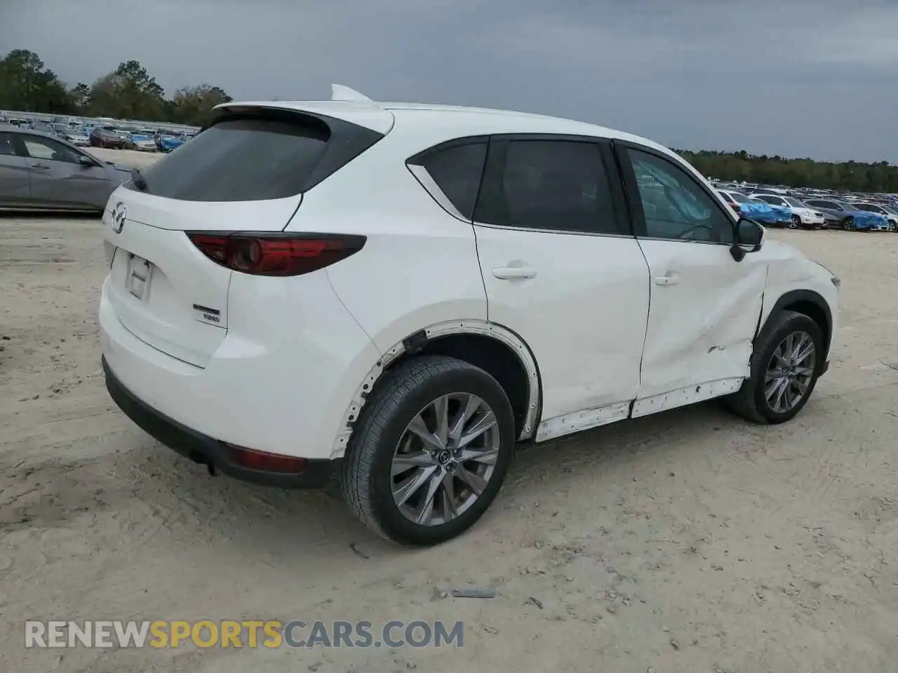 3 Photograph of a damaged car JM3KFBAY5M0320404 MAZDA CX-5 2021